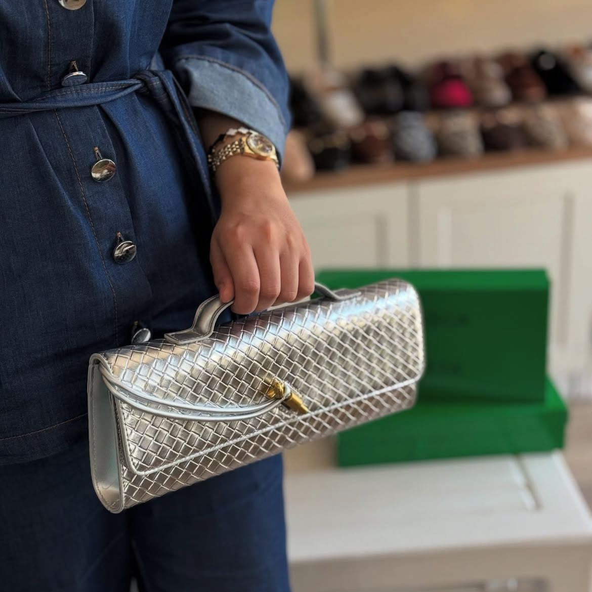 ZEVIRA'S B-O-T-T-E-G-A V-E-N-E-T-A 05 (Silver)