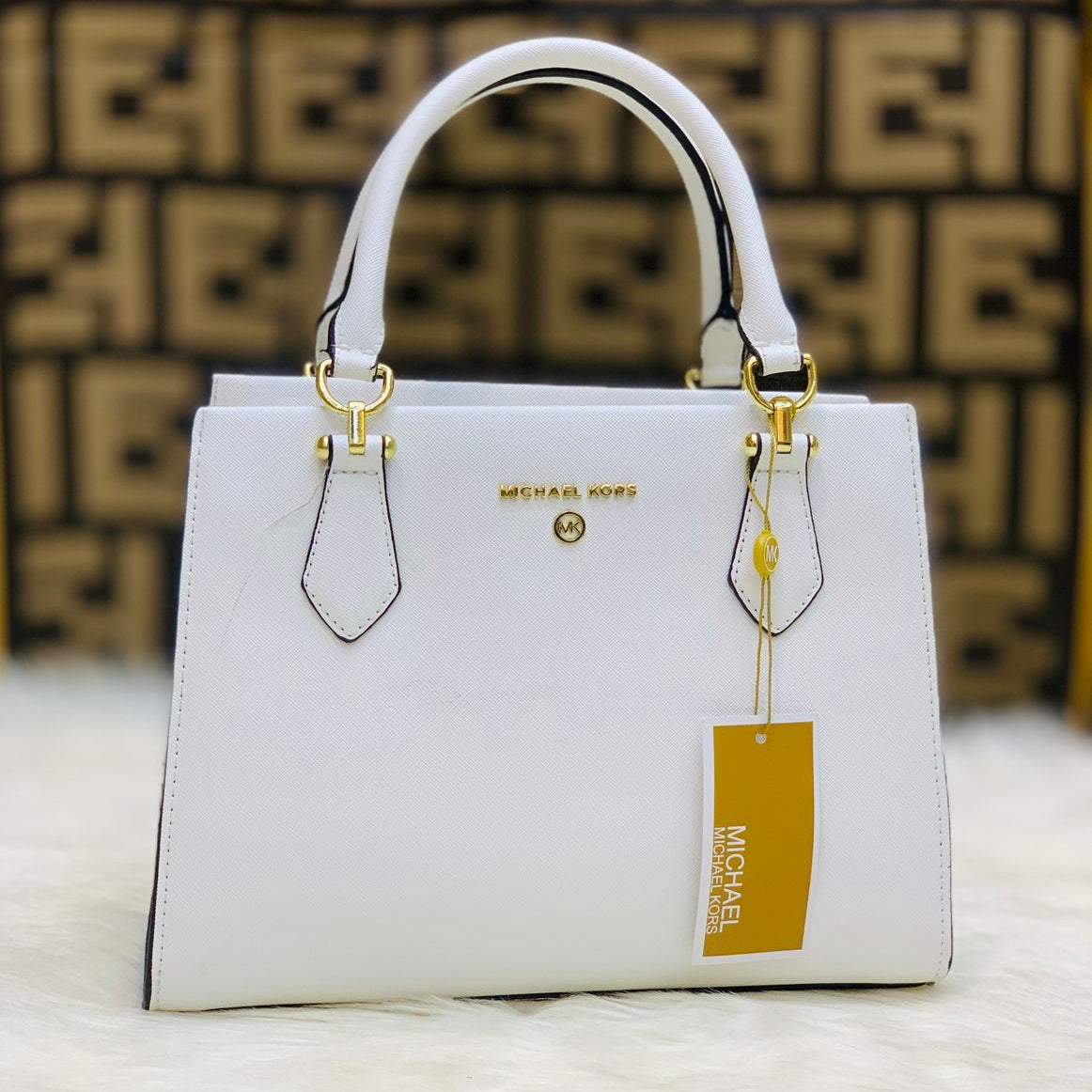 ZEVIRA'S M--K Handbag (White)