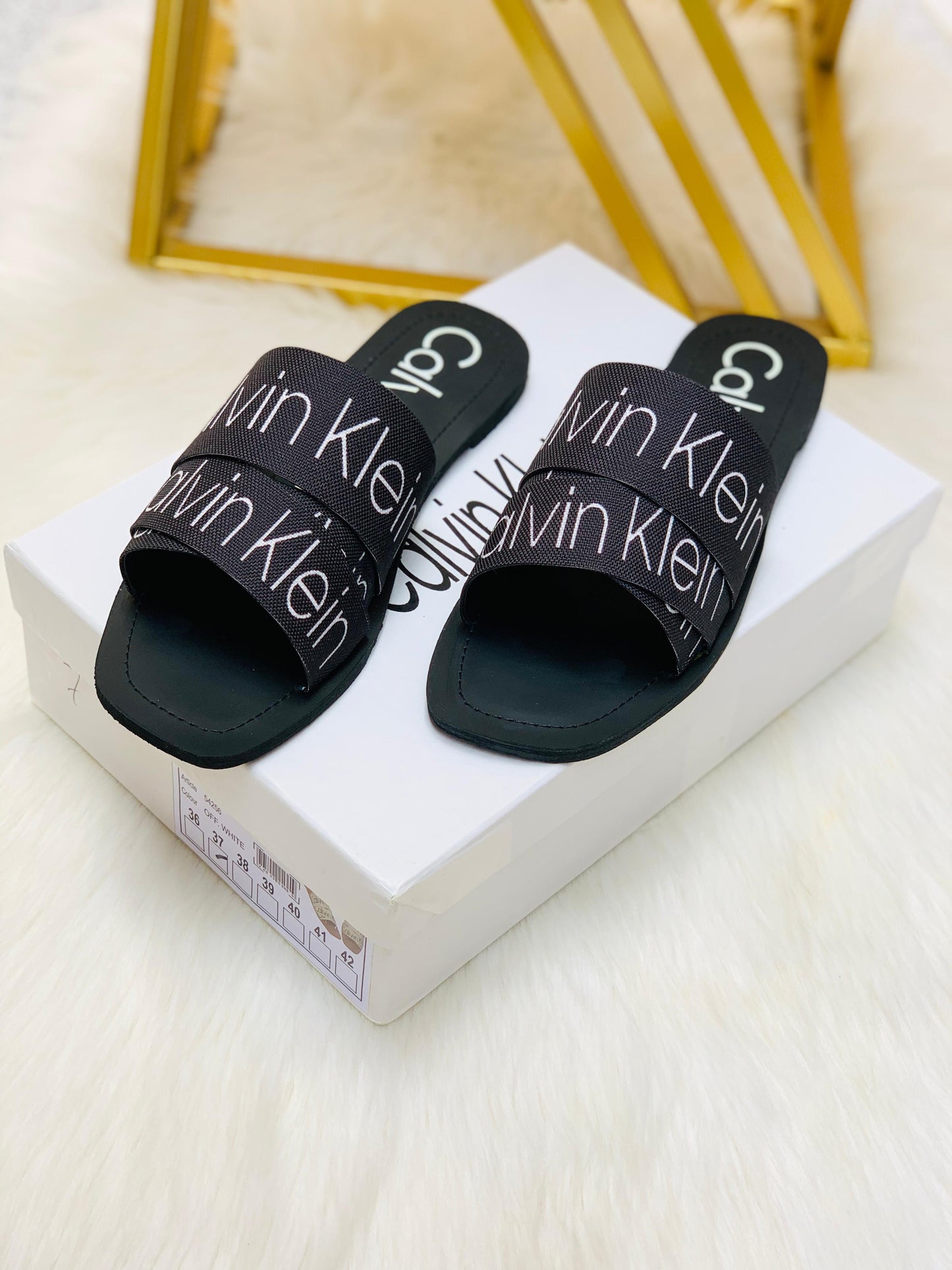 ZEVIRA C--K FLATS (2 Colors)