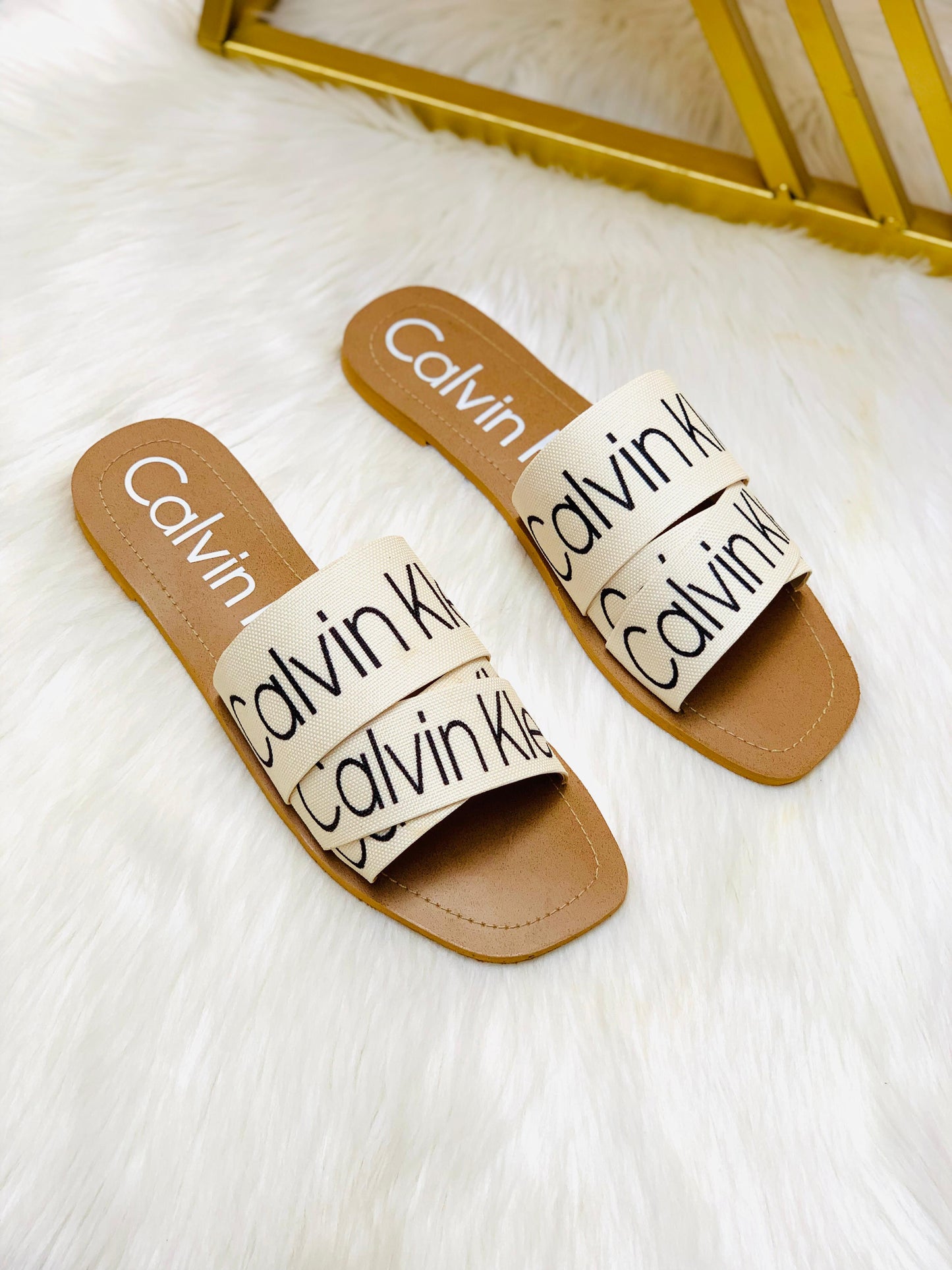 ZEVIRA C--K FLATS (2 Colors)