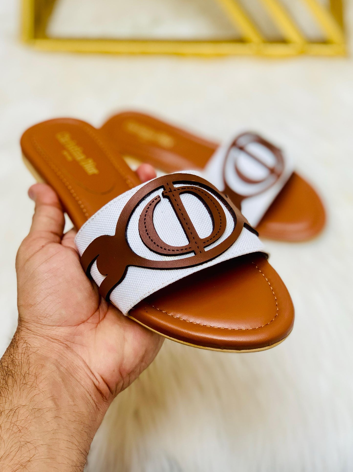 ZEVIRA'S CD Flat 03 (2 Colors)