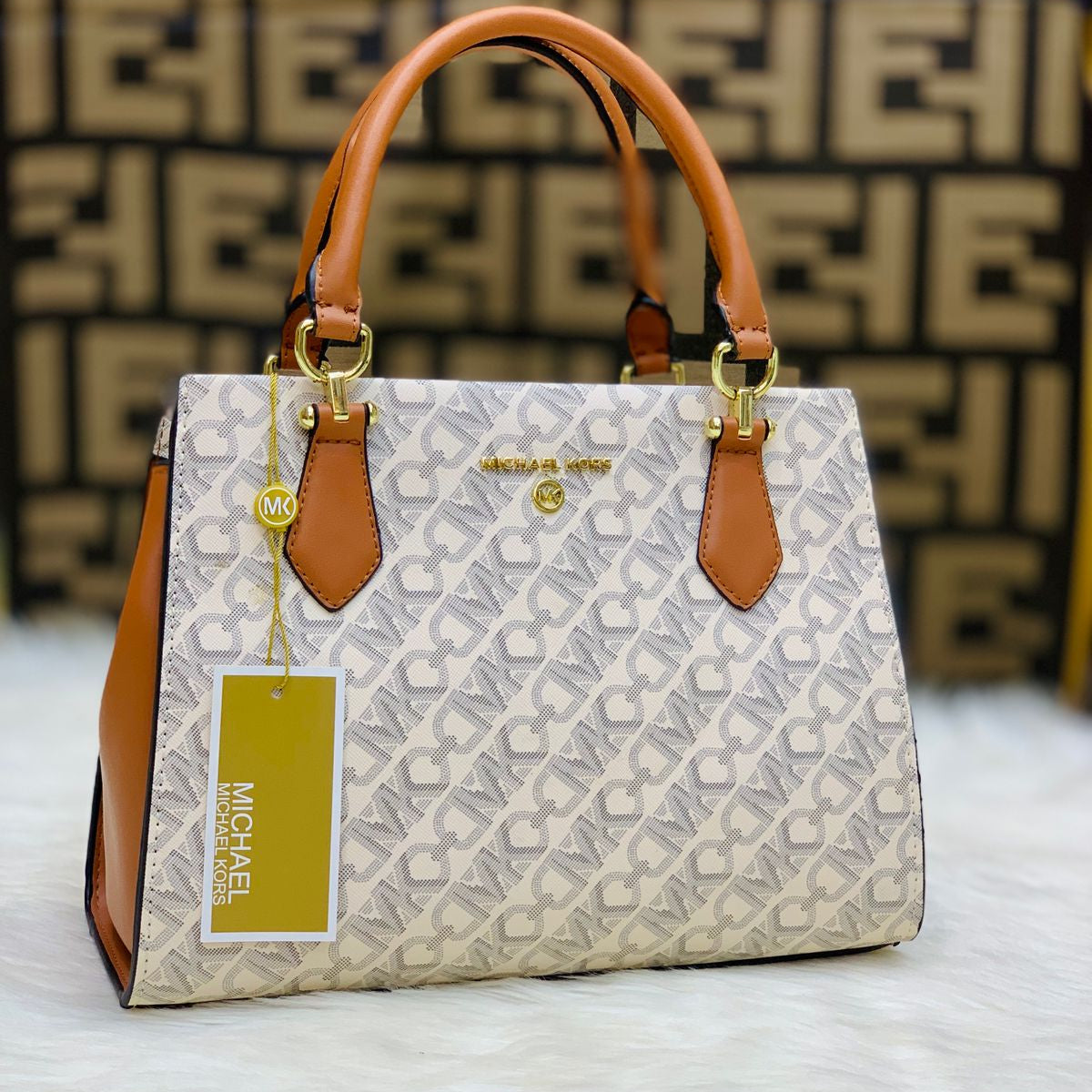 ZEVIRA'S M--K Handbag (White 2)