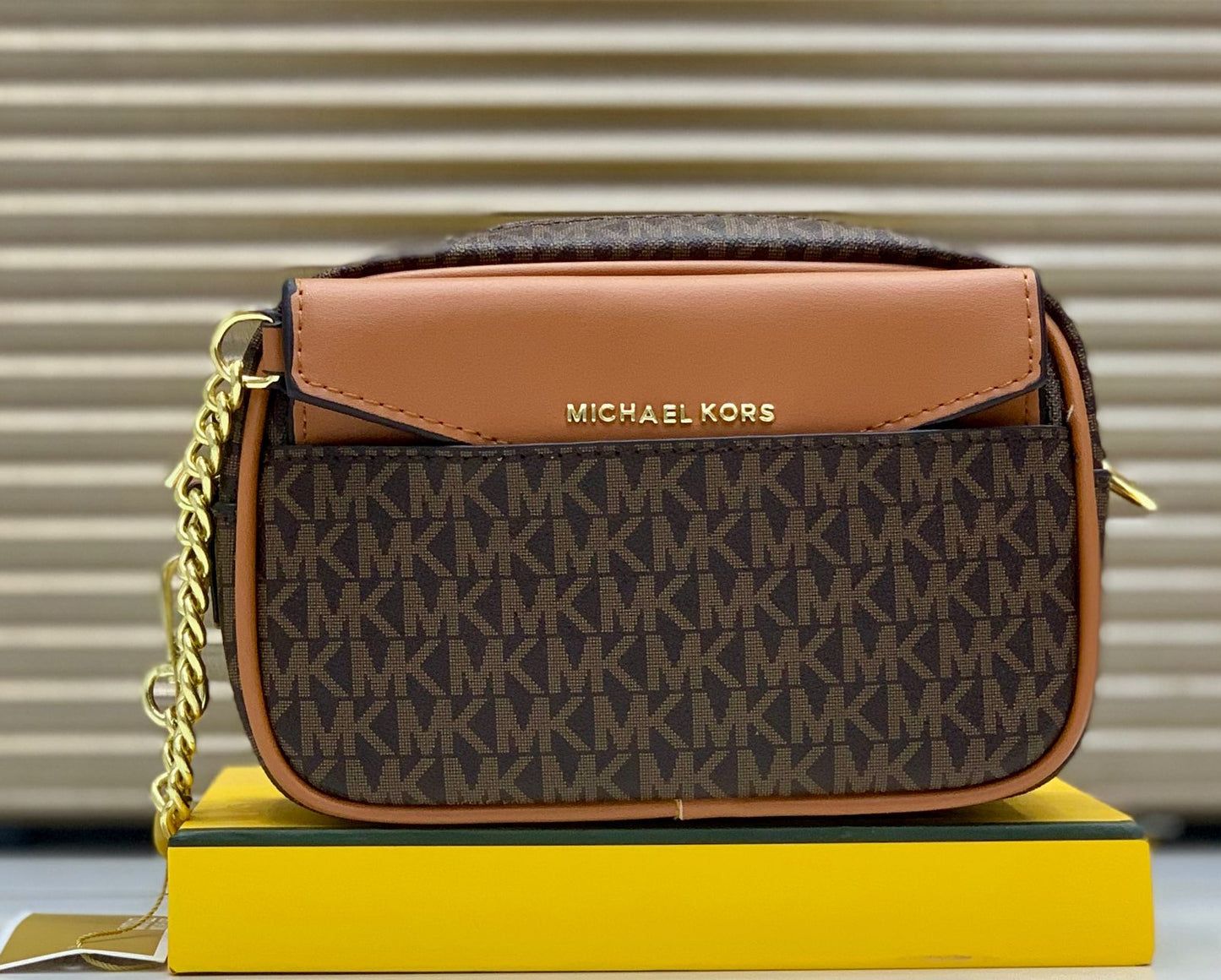 ZEVIRA'S M--K Crossbody (Brown)