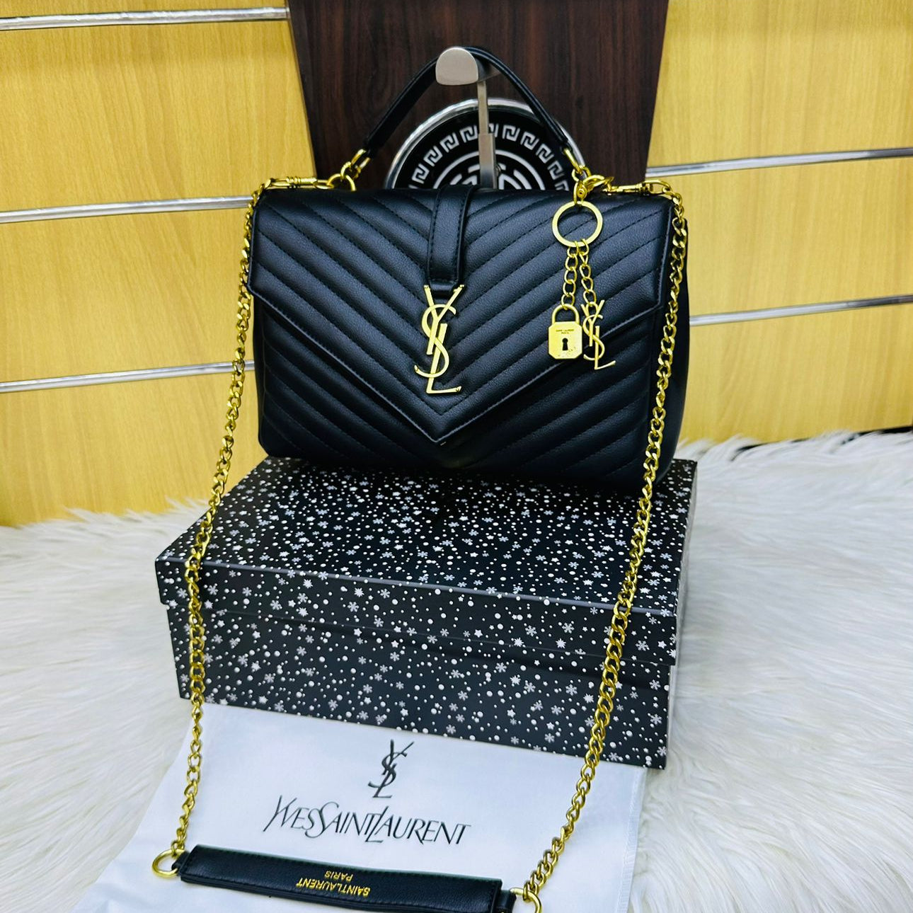 ZEVIRA'S Y-S-L Premium Lock Design (Black)