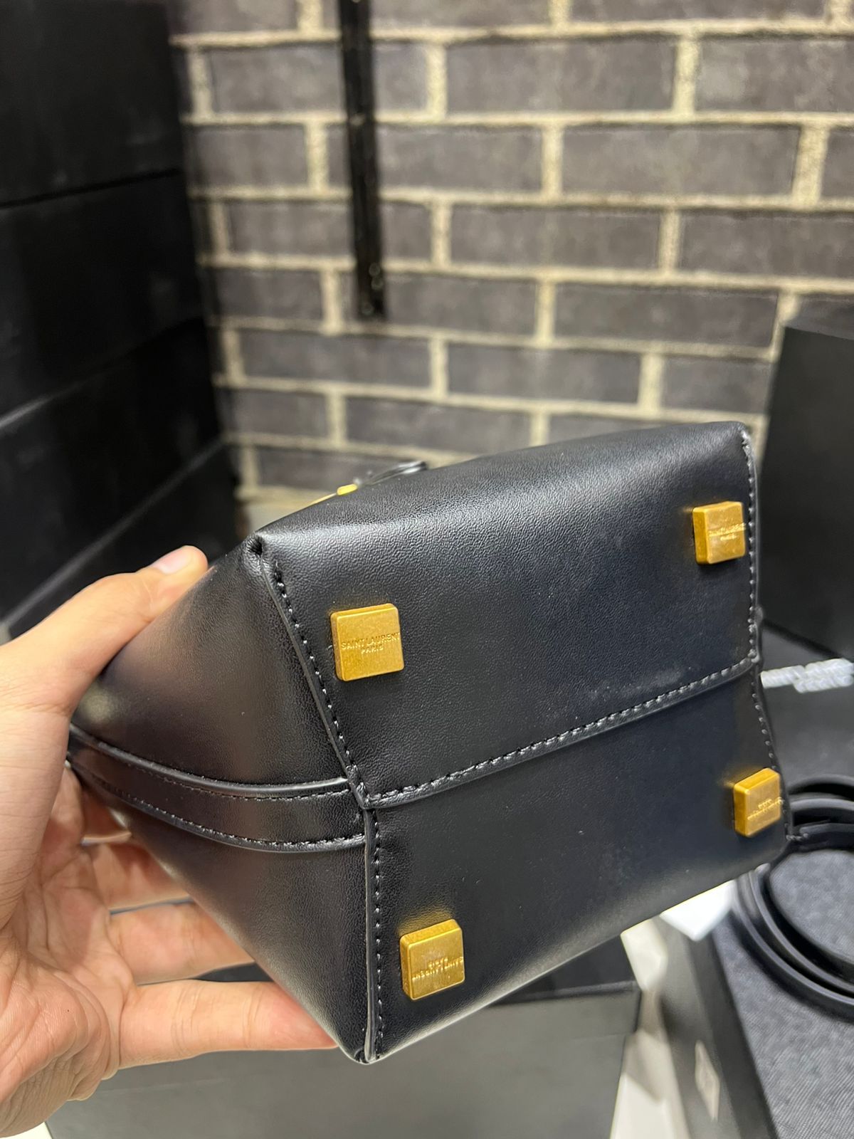 ZEVIRA'S Y-S-L Le 37 Mini (Black)