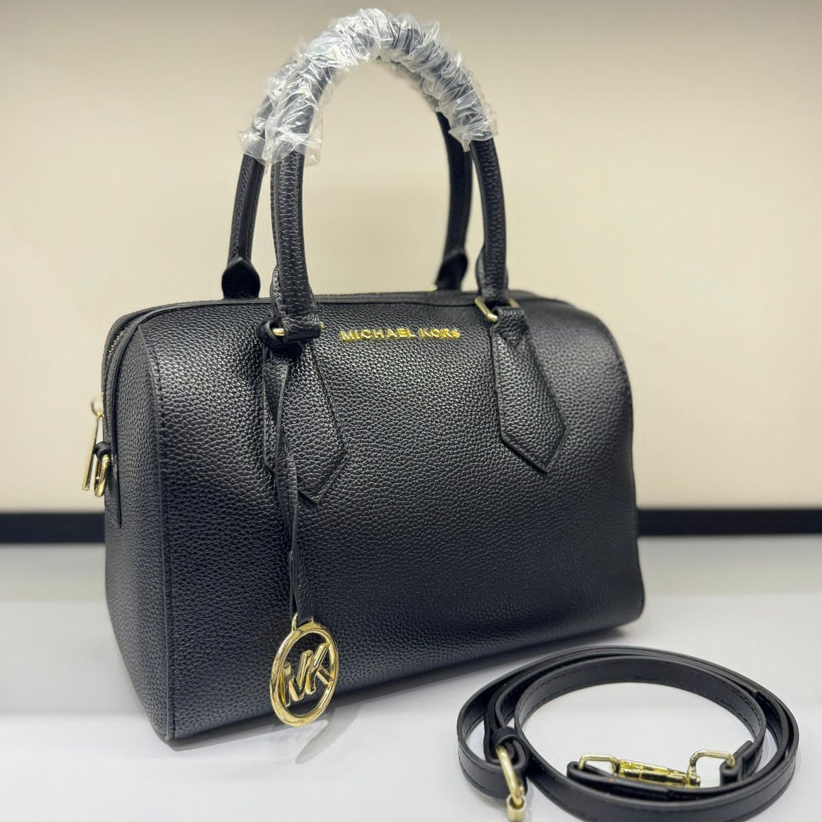 ZEVIRA'S MK Boston Bag (Black)