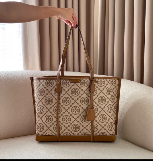 ZEVIRA'S T-B Perry T Monogram Tote 07