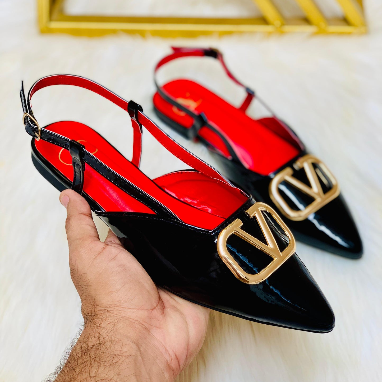 ZEVIRA'S V-A-L-E-N-T-I-N-O Flat Pumps (Black)