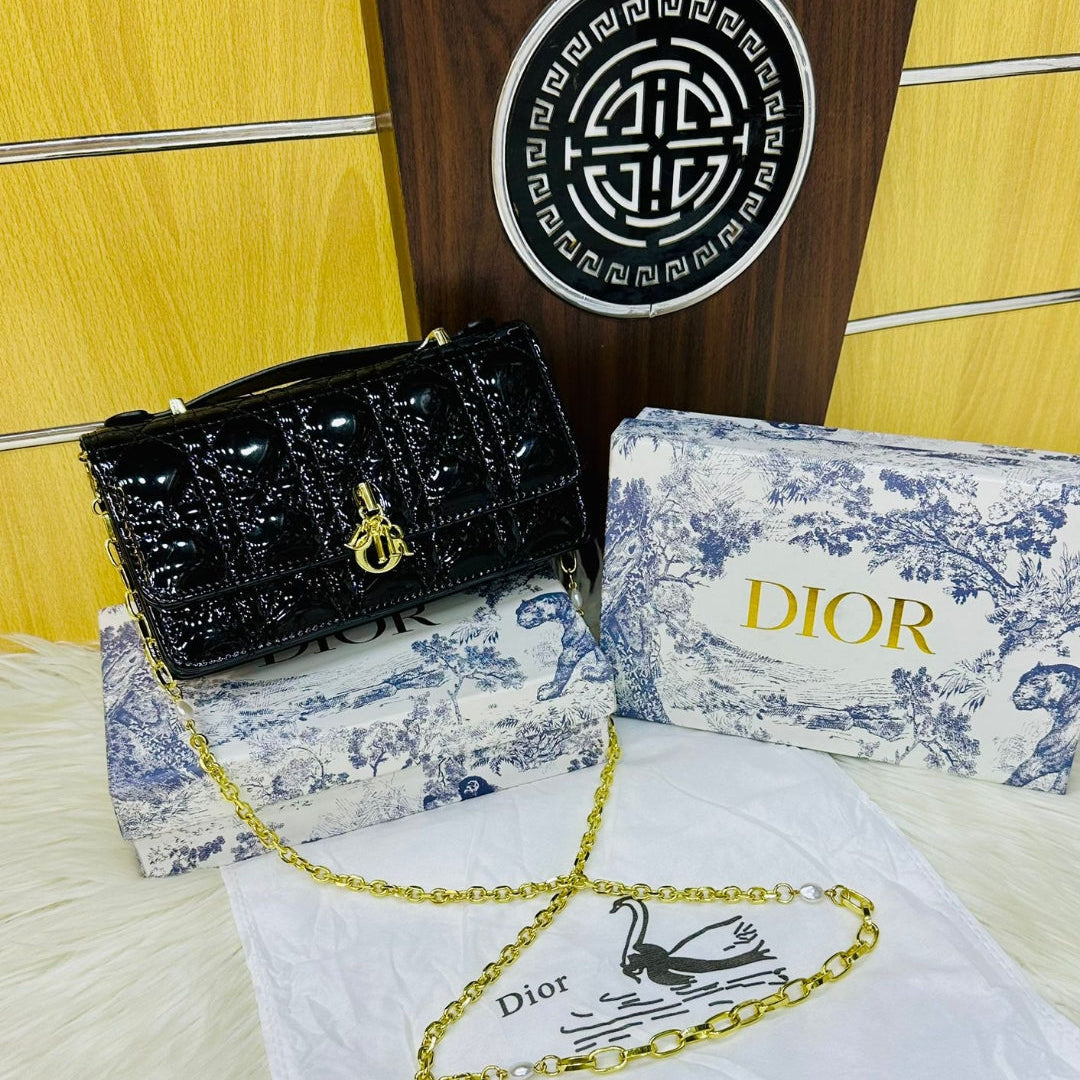 ZEVIRA'S Luxurious D-I-O-R 06 (Black)