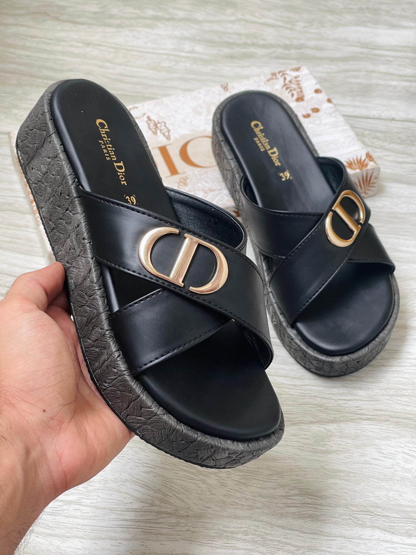 ZEVIRA'S CDior Soft Wedges 04