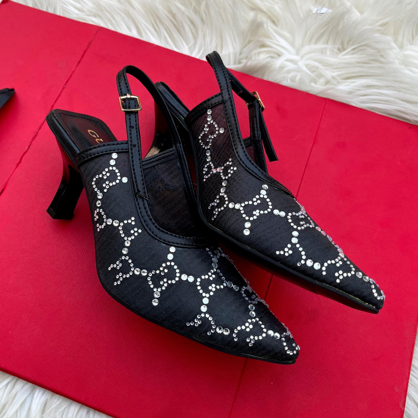 ZEVIRA'S G-U-C-C-I Heels Pump(Black)