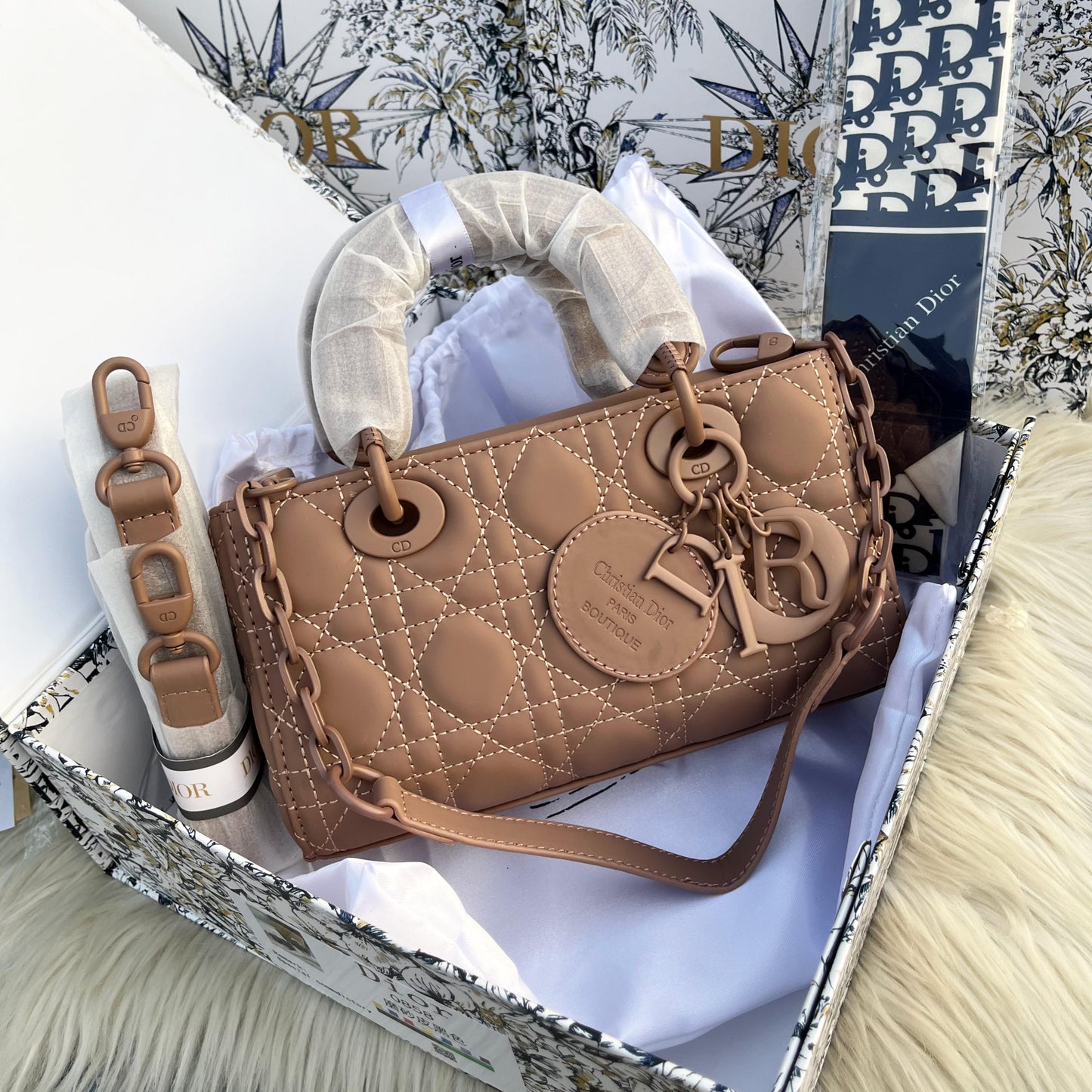 ZEVIRA'S Master Quality D-I-O-R 09 (Beige)