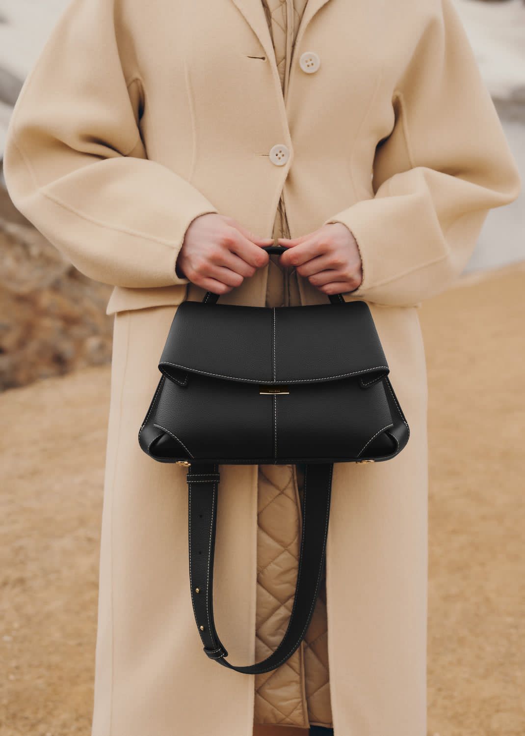 ZEVIRA'S Luxurious P-O-L-E-N-E (Black)