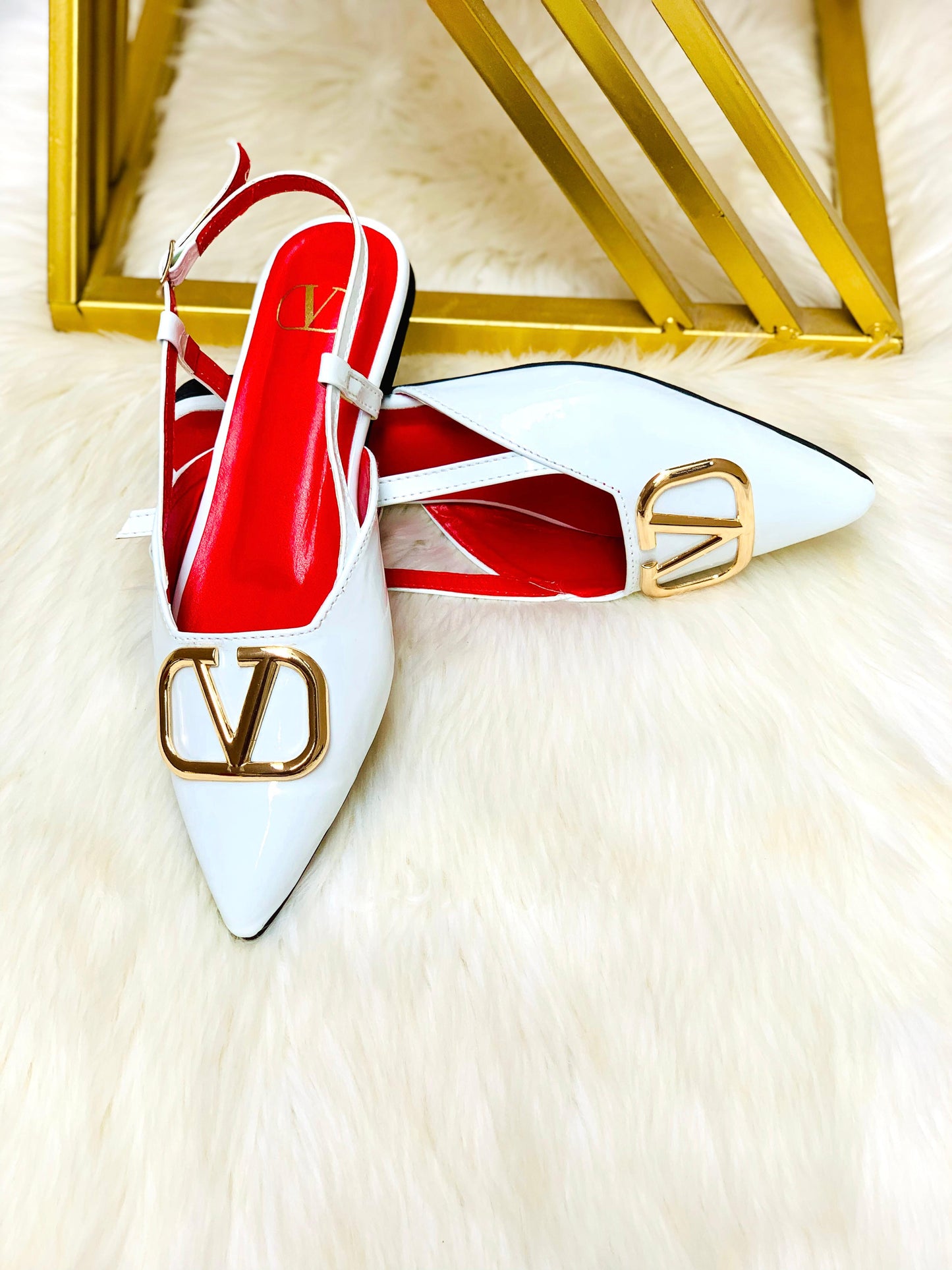 ZEVIRA'S V-A-L-E-N-T-I-N-O Flat Pumps (White)