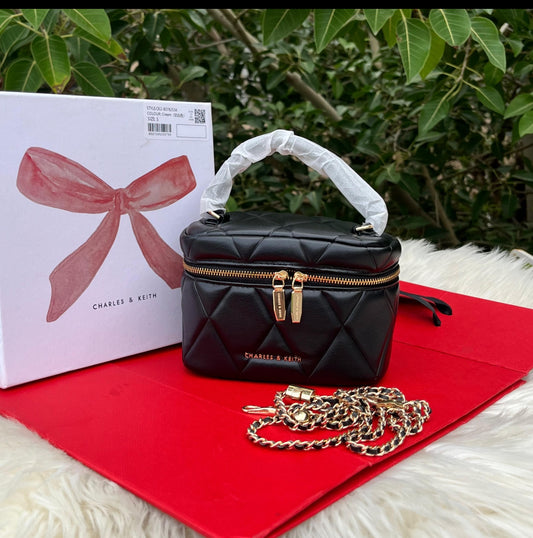 ZEVIRA'S C--K Crossbody with Long Chain ✨ (Black)