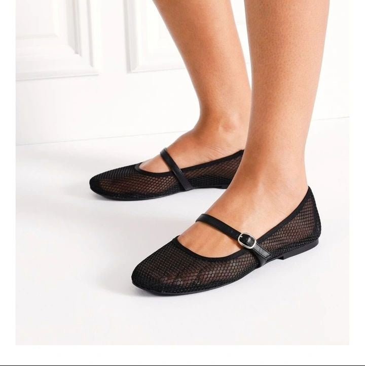 ZEVIRA'S Z-A-R-A Net Pumps (Black)