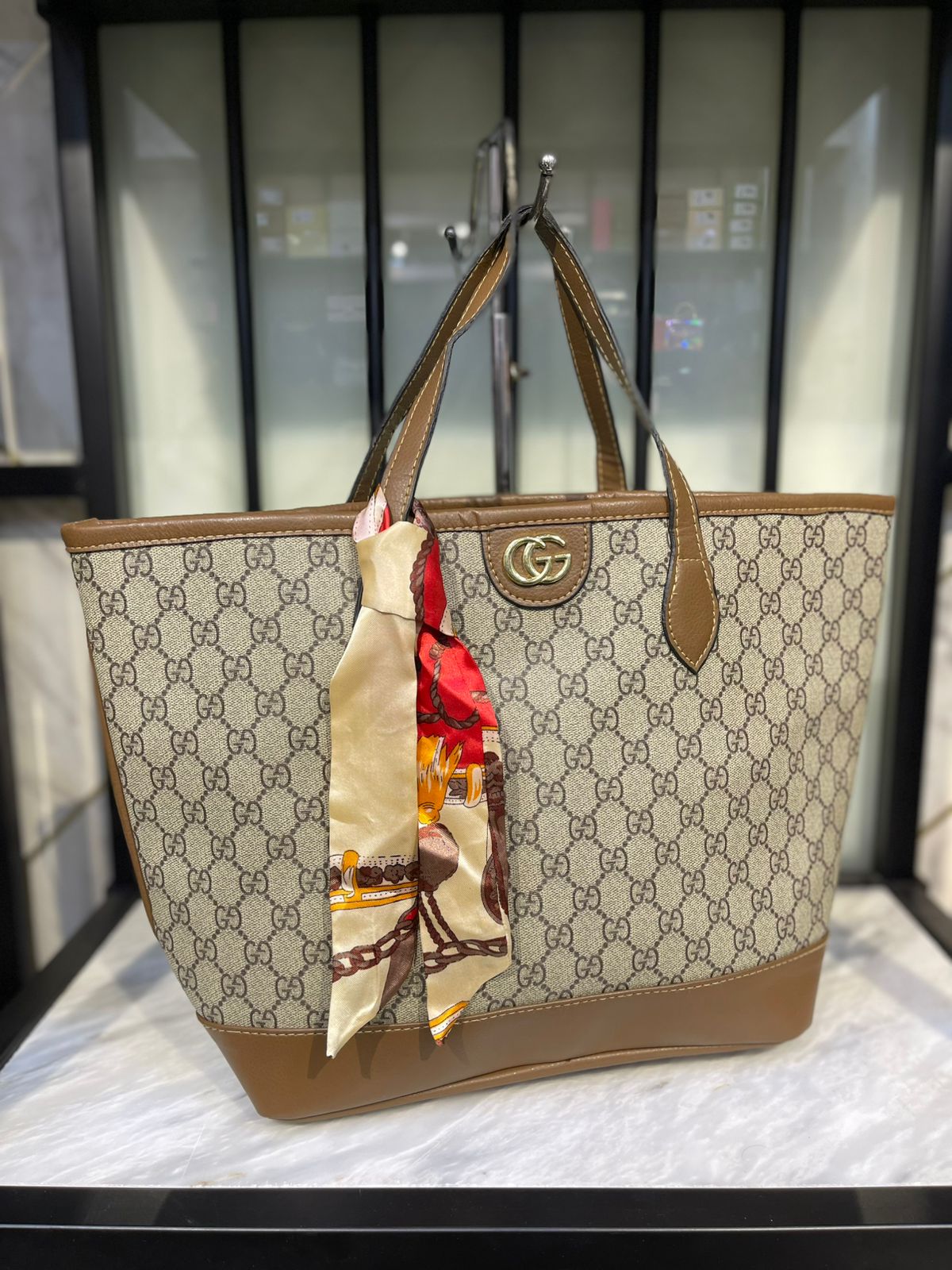 ZEVIRA'S G-U-C-C-I Ophidia Medium Tote Bag 03