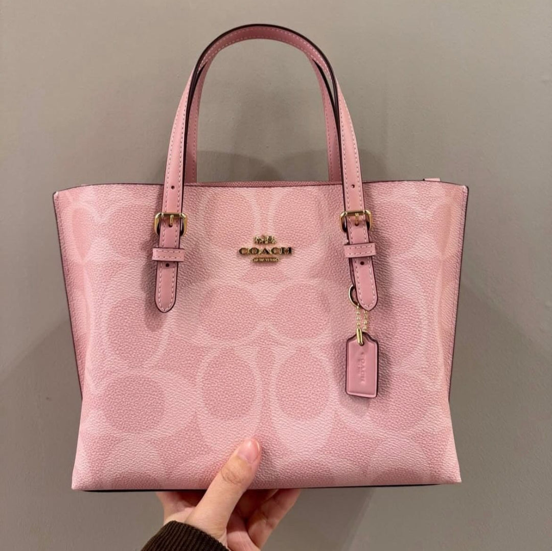 ZEVIRA'S C-O-A-C-H 09