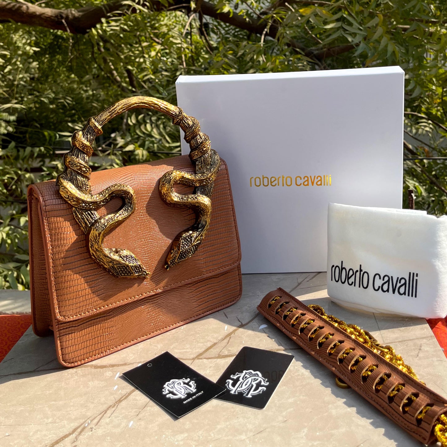 ZEVIRA'S Cobra-Textured Medium Shoulder & Hand Bag
(Mustard)