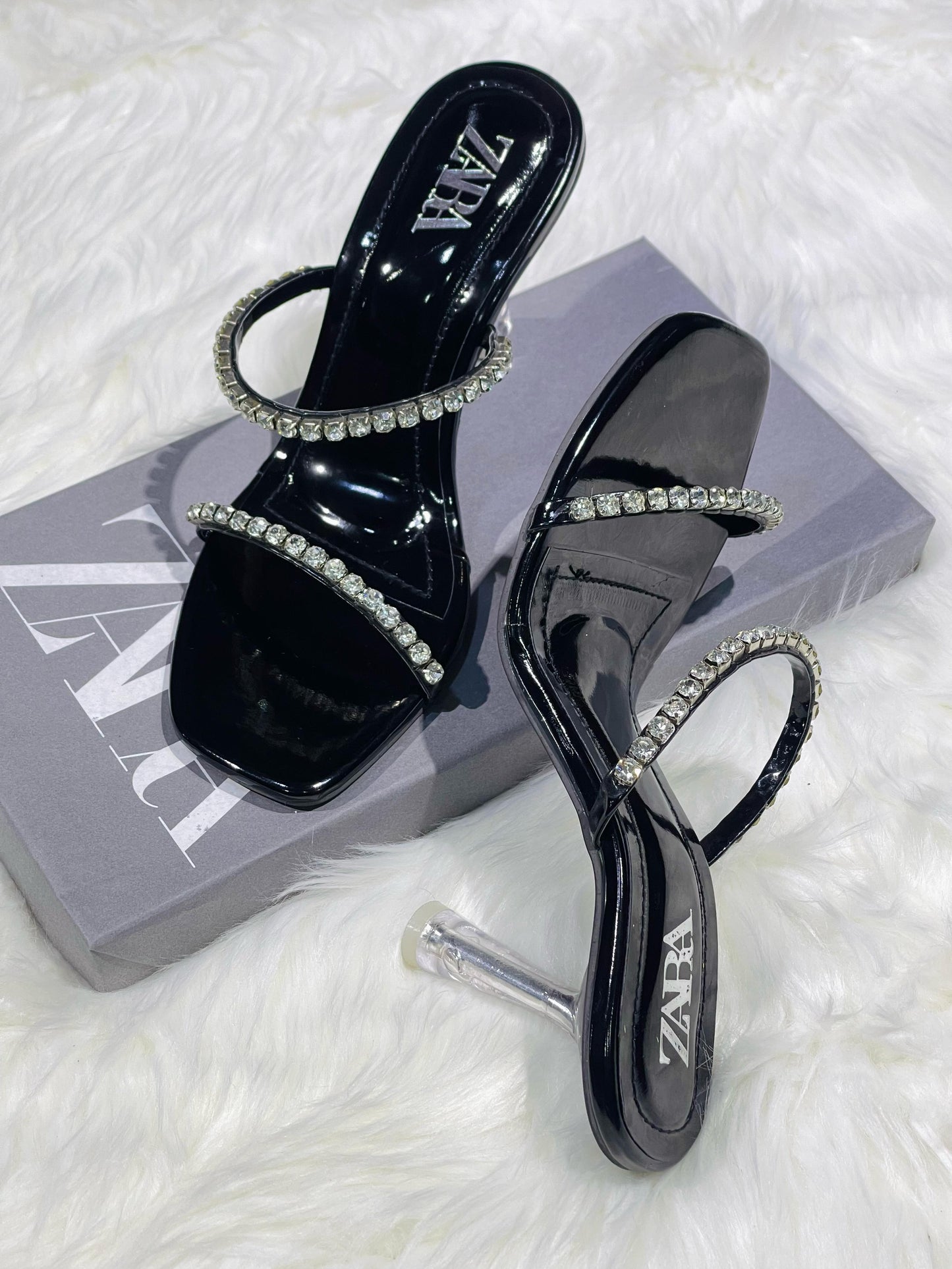 ZEVIRA'S Inspired Crystal Heels – Elegant New Arrival (2 Colors)