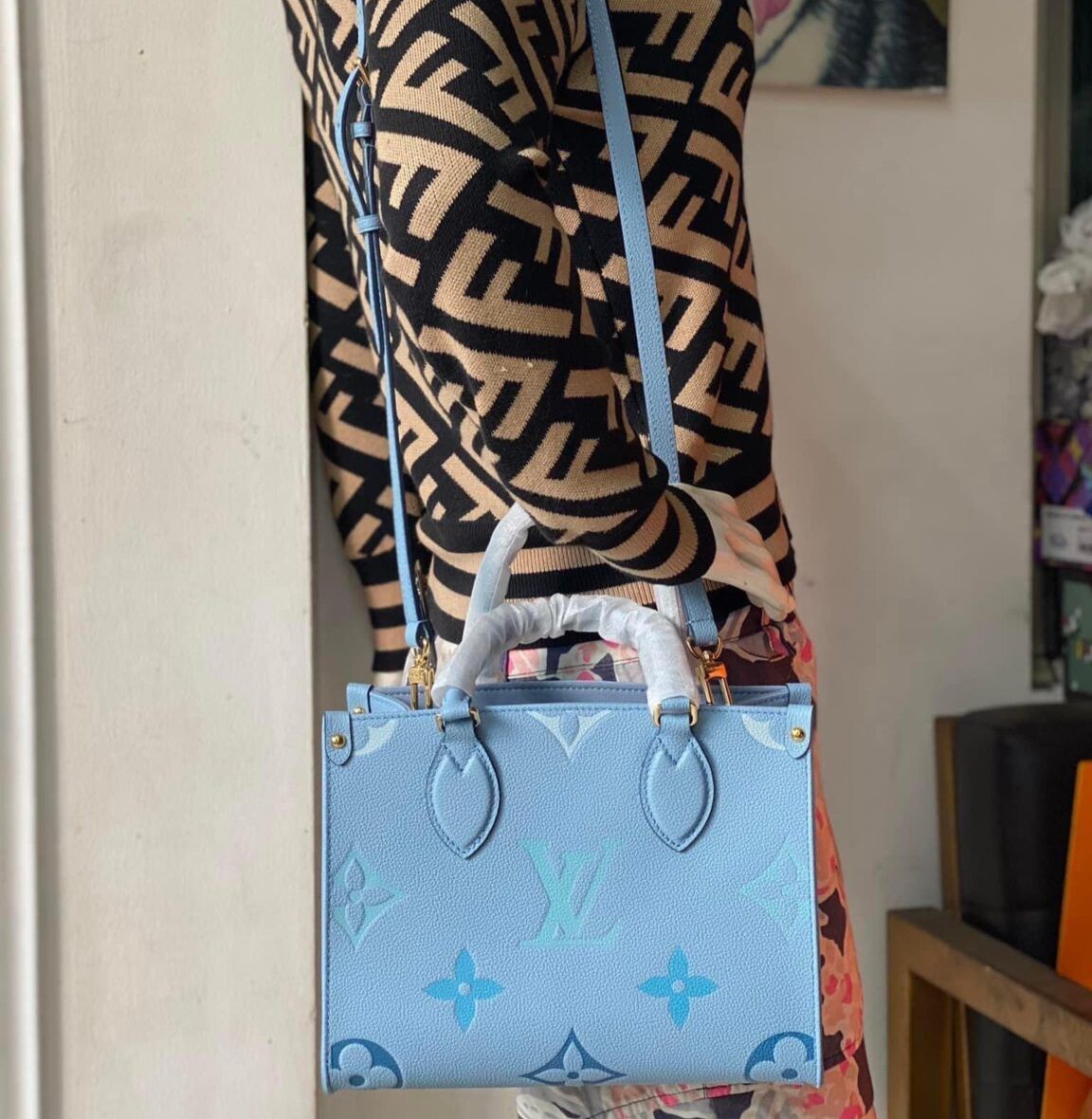 ZEVIRA'S L--V OnTheGo PM – Blue 09