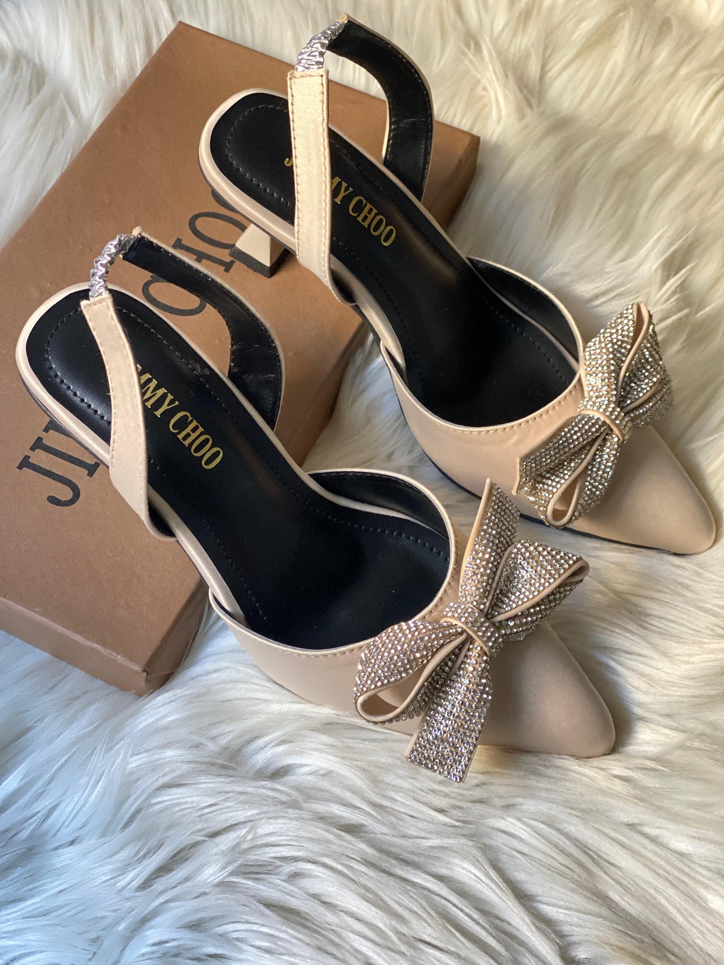 ZEVIRA'S Bow Heels 05