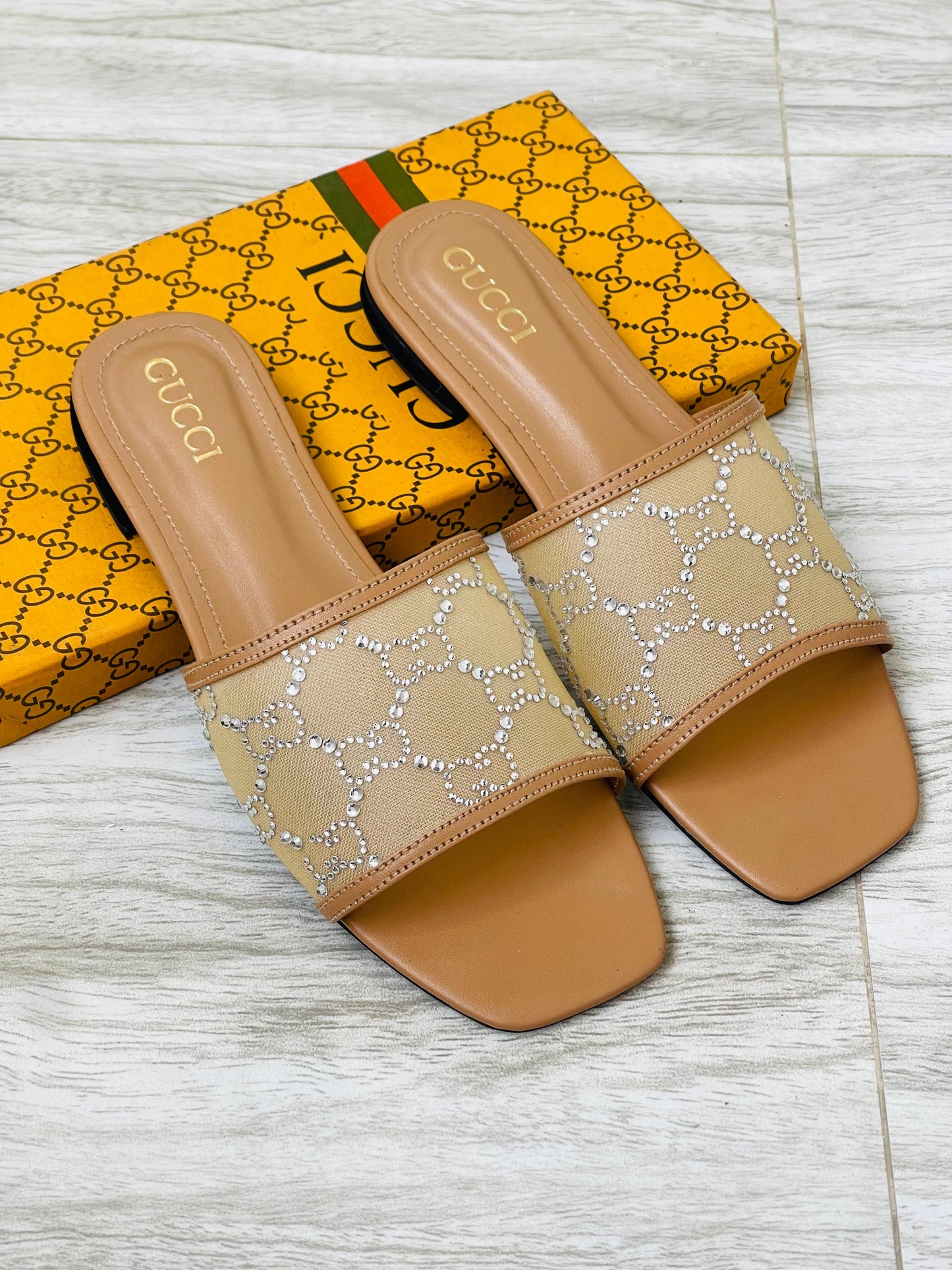 ZEVIRA'S G-U-C-C-I Slides (Mustard)