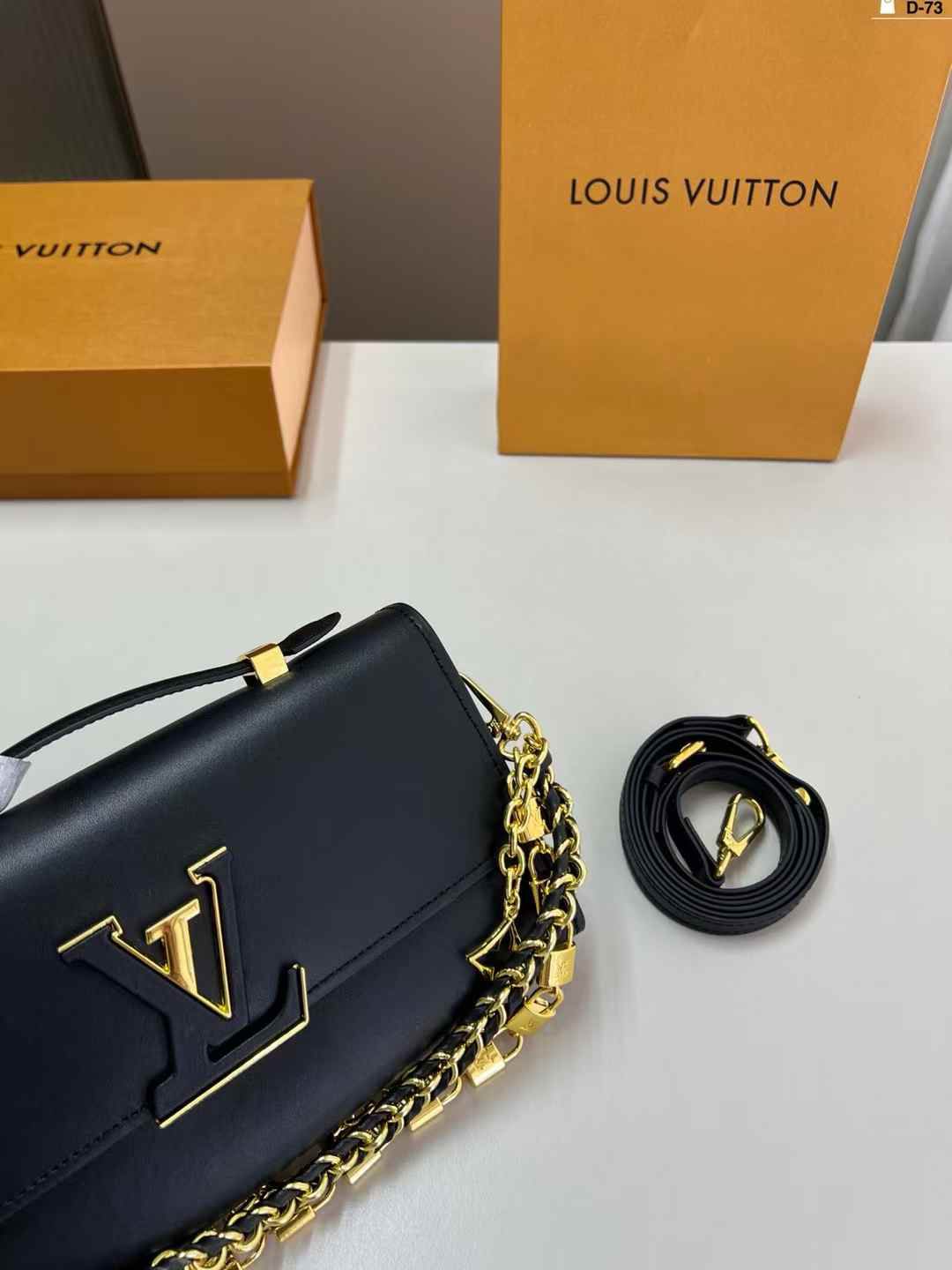 ZEVIRA'S L--V Wallet On Chain Capucines (Black)