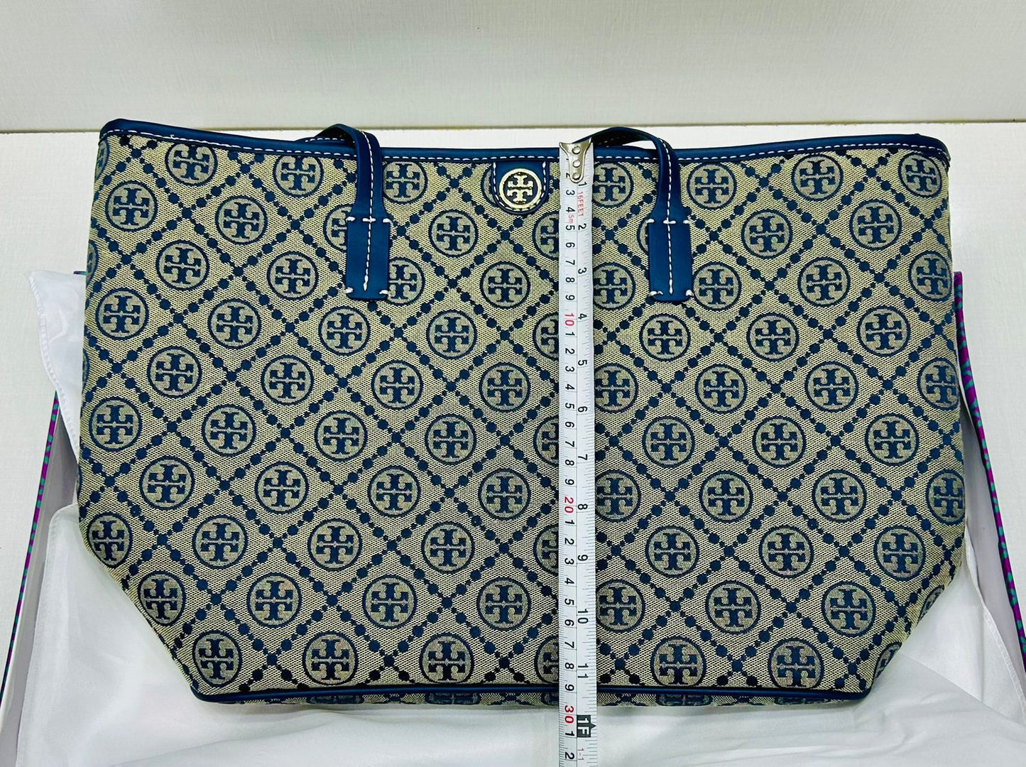 ZEVIRA'S T-B Top-Handle Shoulder Bag (Blue)