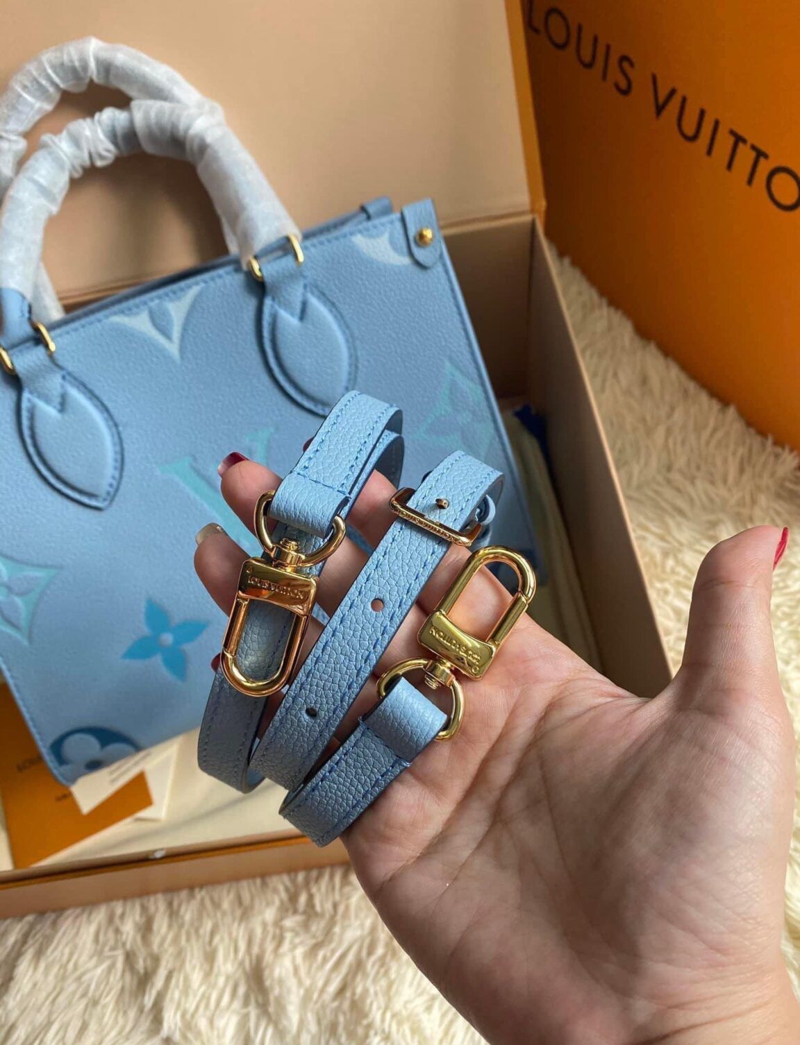 ZEVIRA'S L--V OnTheGo PM – Blue 09