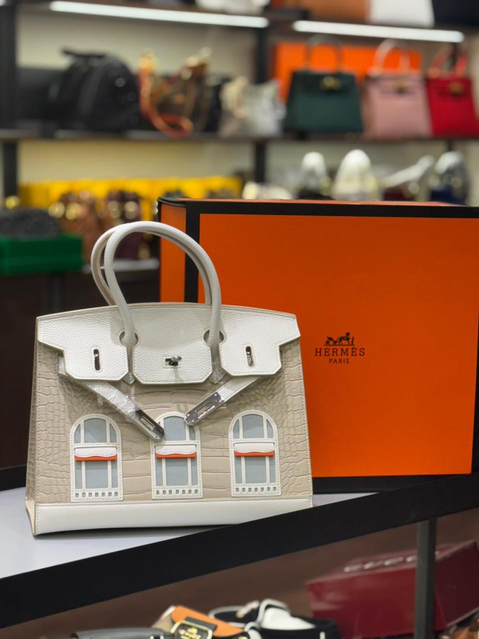 ZEVIRA'S H-MES Limited Edition Birkin Faubourg Sellier
(White)