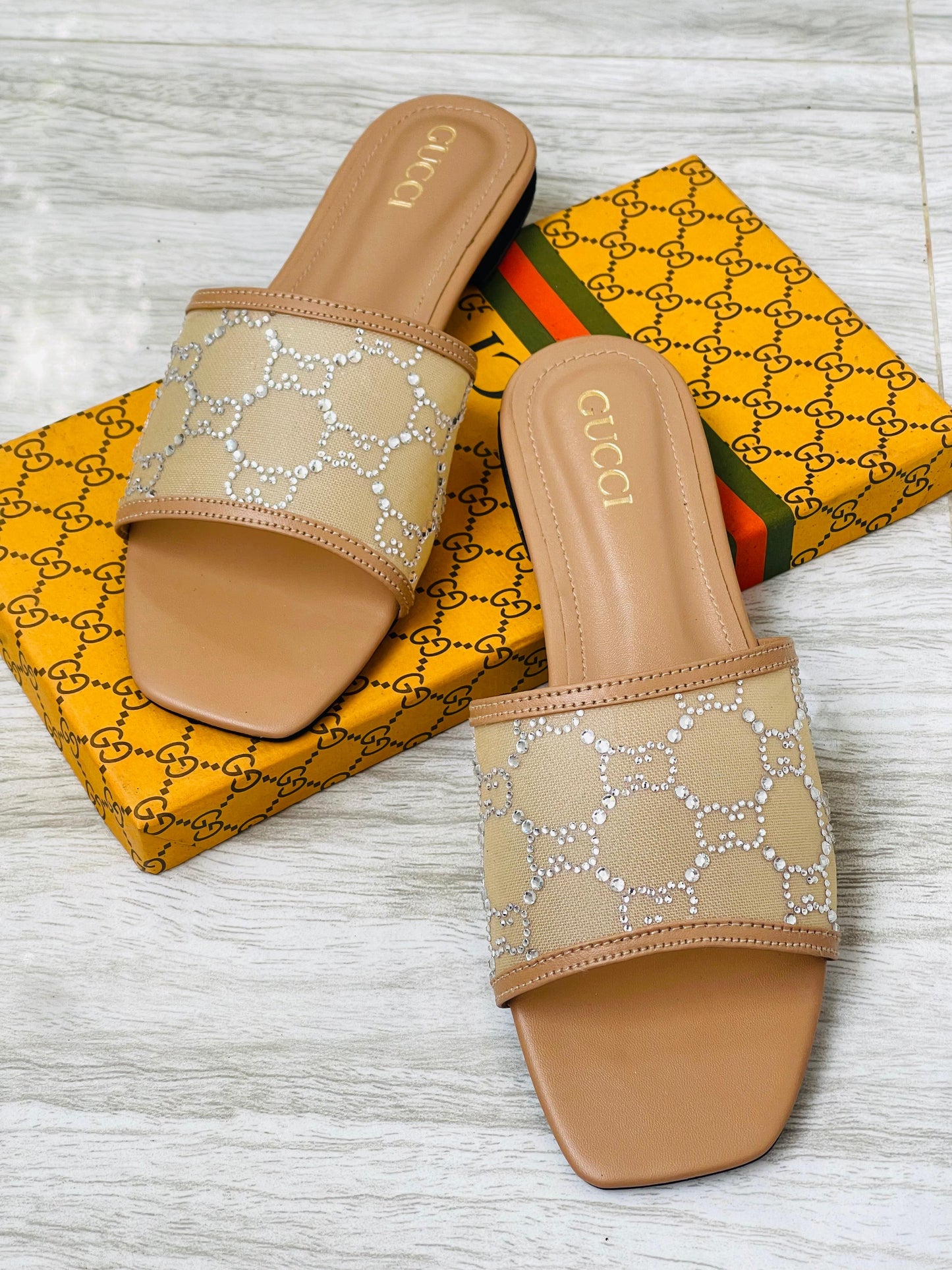 ZEVIRA'S G-U-C-C-I Slides (Mustard)