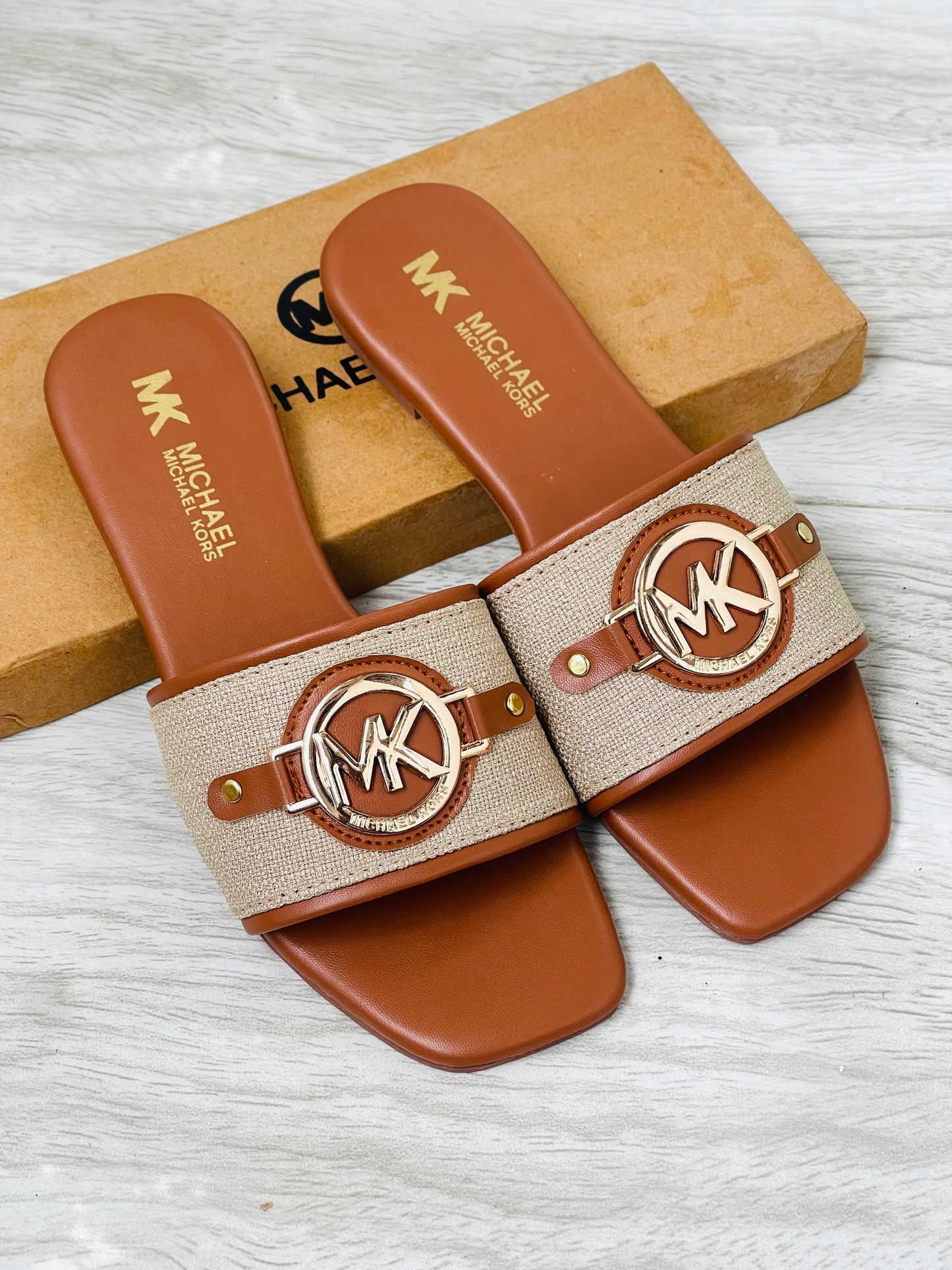 ZEVIRA'S MK Flats(Brown)