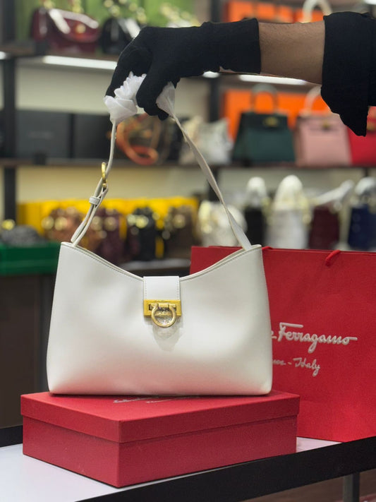 ZEVIRA'S Ferra--gamo Trif-olio Shoulder Bag Premium Italian Design 07 (White)