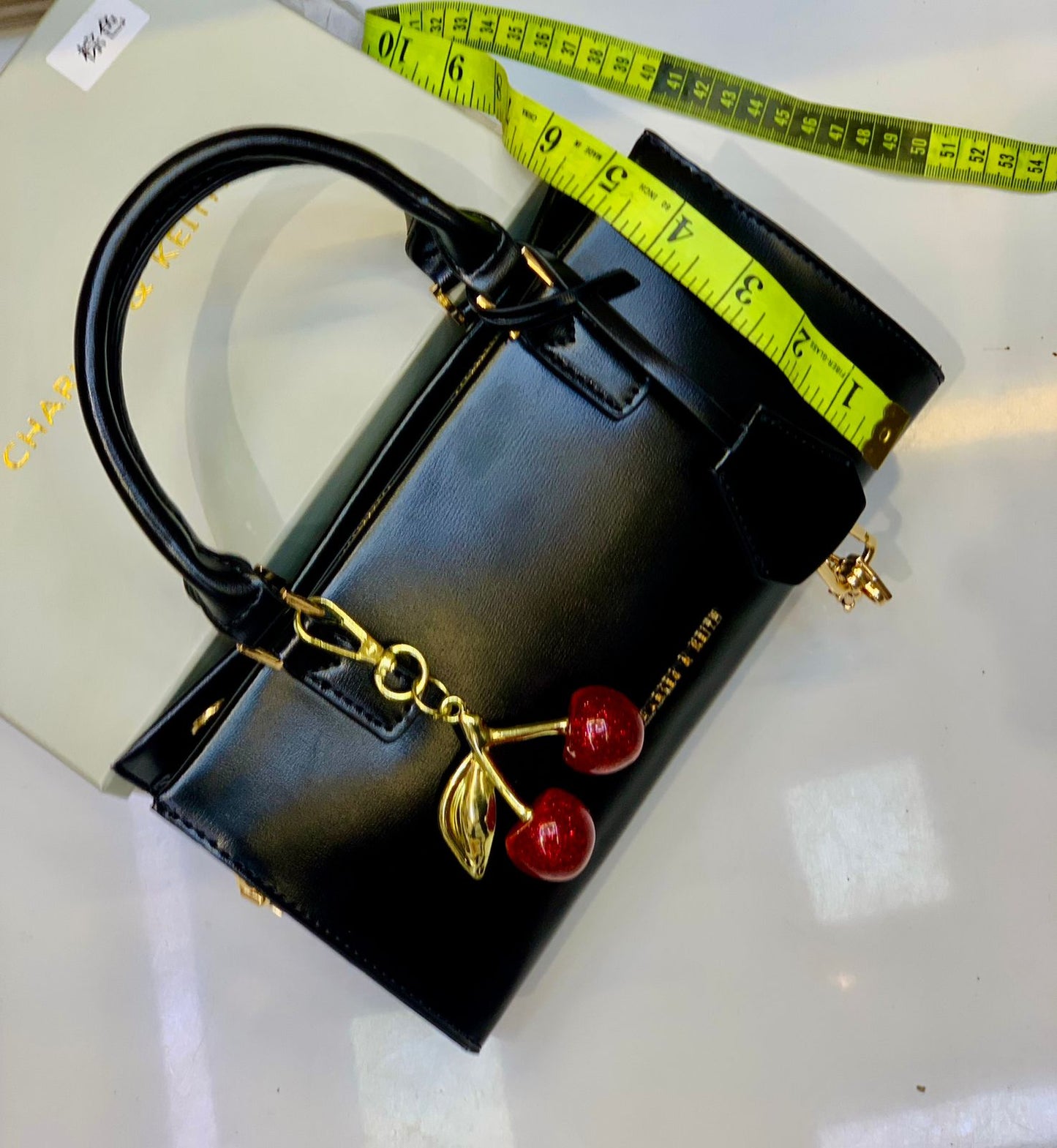 ZEVIRA'S Luxurious C--K 08 (Black)