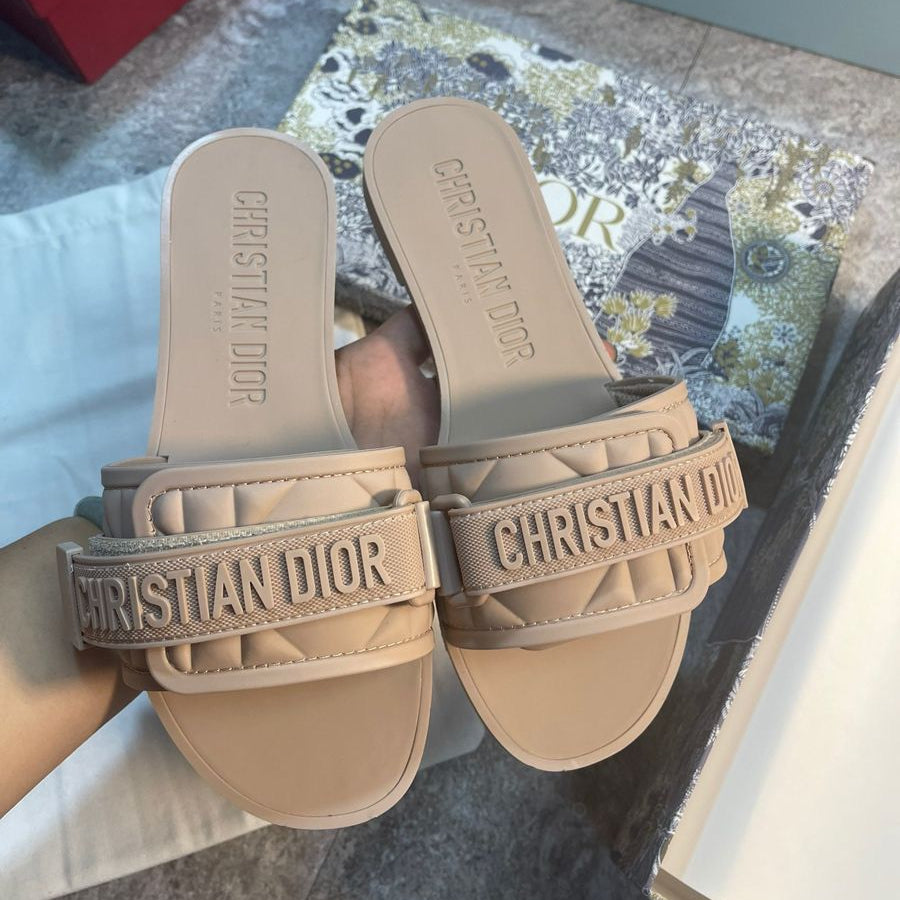 ZEVIRA'S C--D Imported Flat Rubber Slippers (Beige)