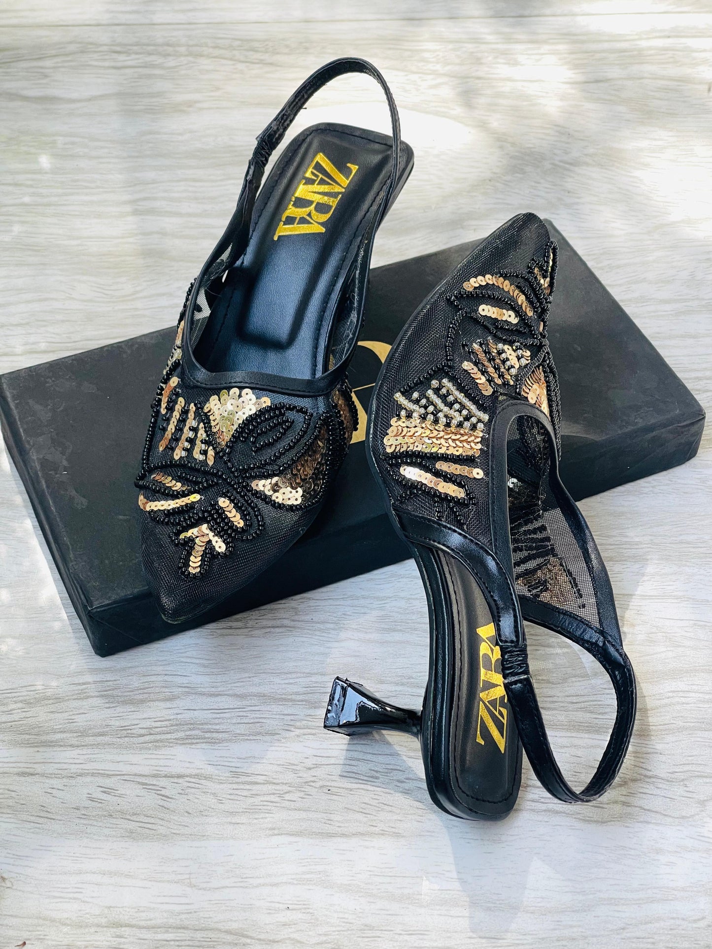 ZEVIRA'S Elegant Embroidered Slingback Pumps (Black)