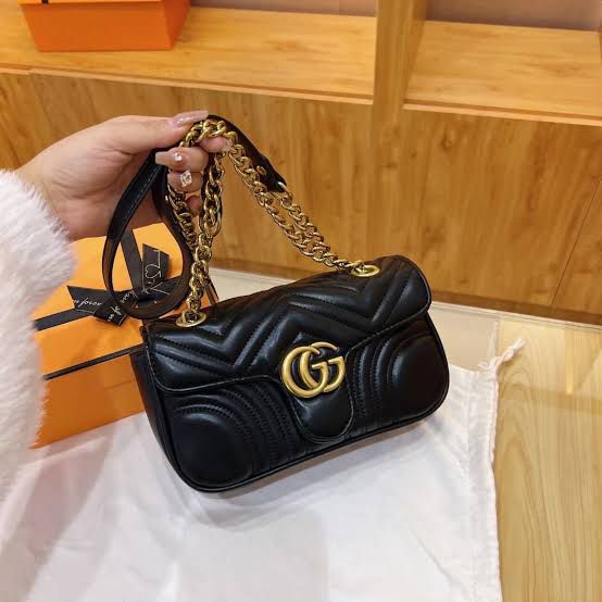 ZEVIRA'S G-U-C-C-I Marmont 04 (Black)
