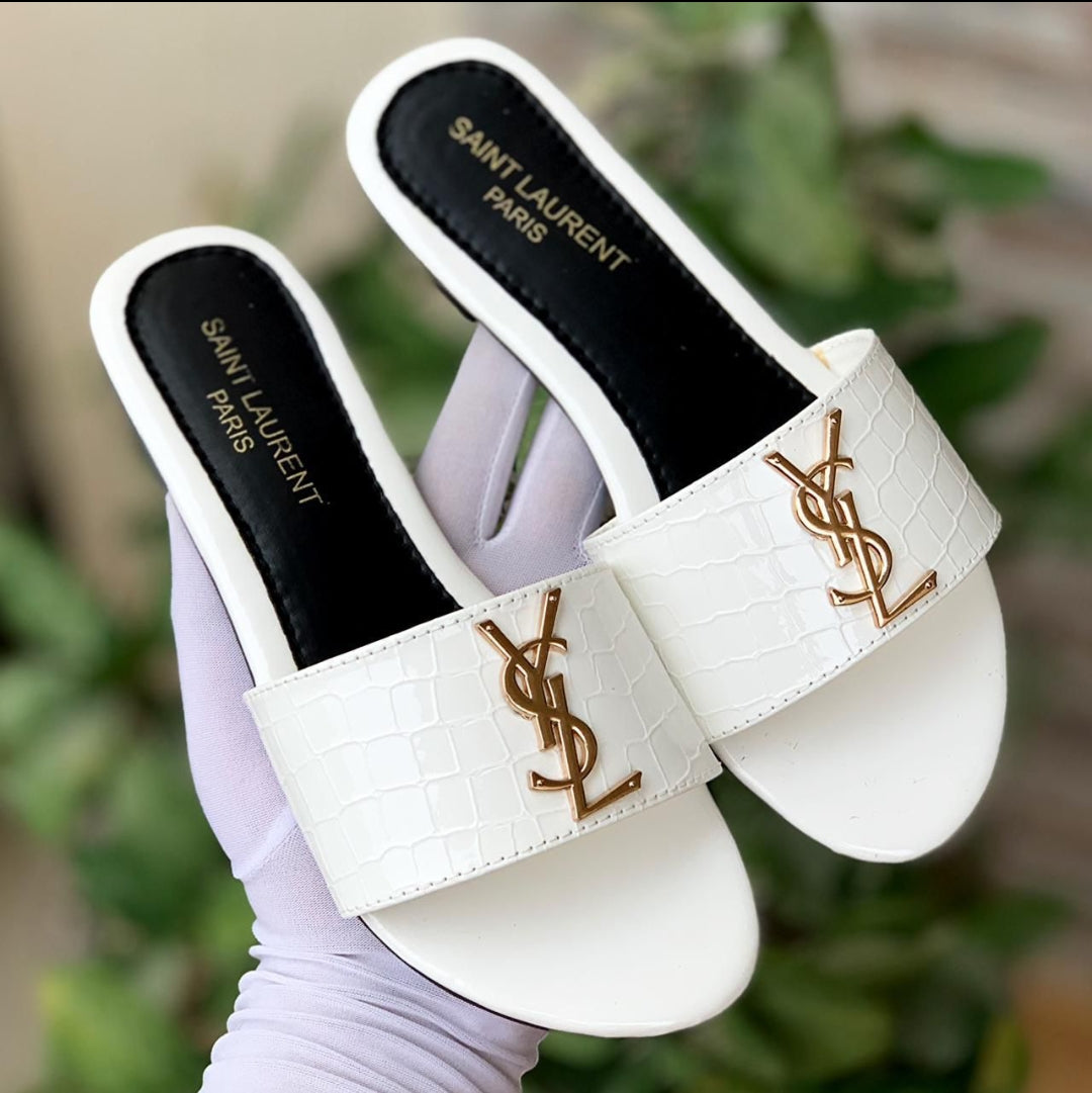 Saint Flat Slippers (White)