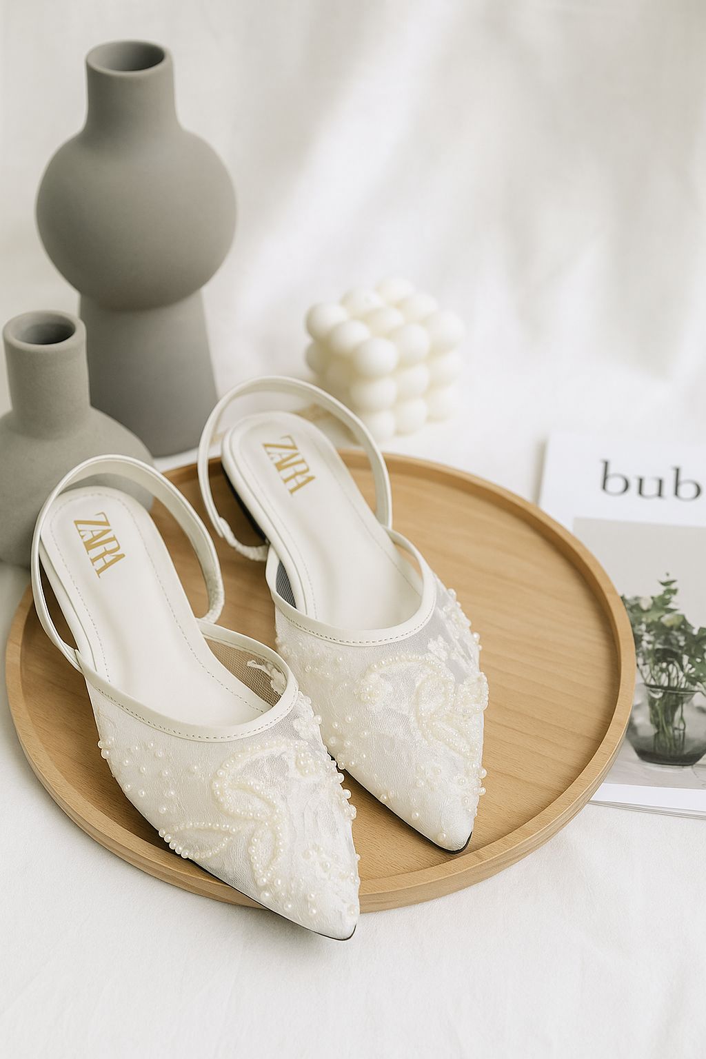 ZEVIRA'S Z-A-R-A Embroidered Flat Pumps (White)