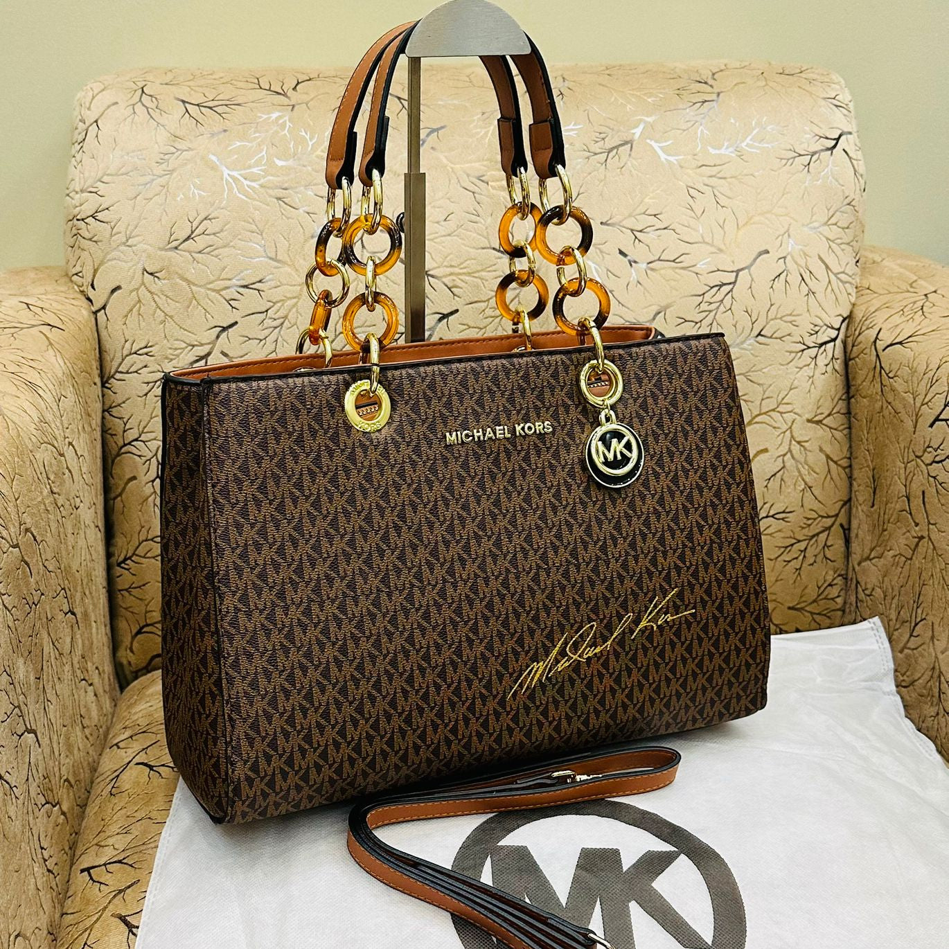 ZEVIRA'S M--K 07 (Brown)