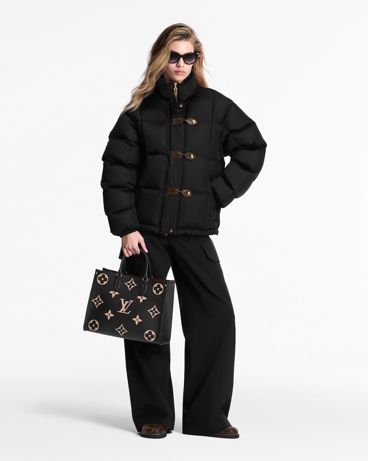 ZEVIRA'S L--V OnTheGo MM (Black)