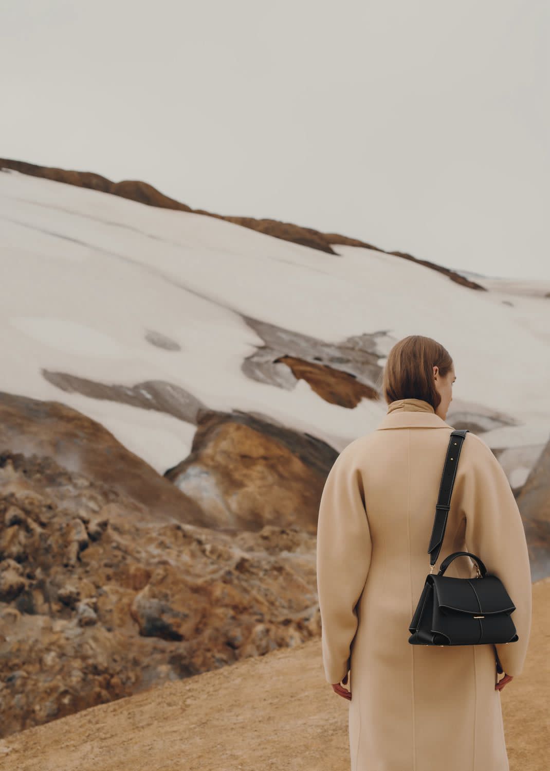 ZEVIRA'S Luxurious P-O-L-E-N-E (Black)