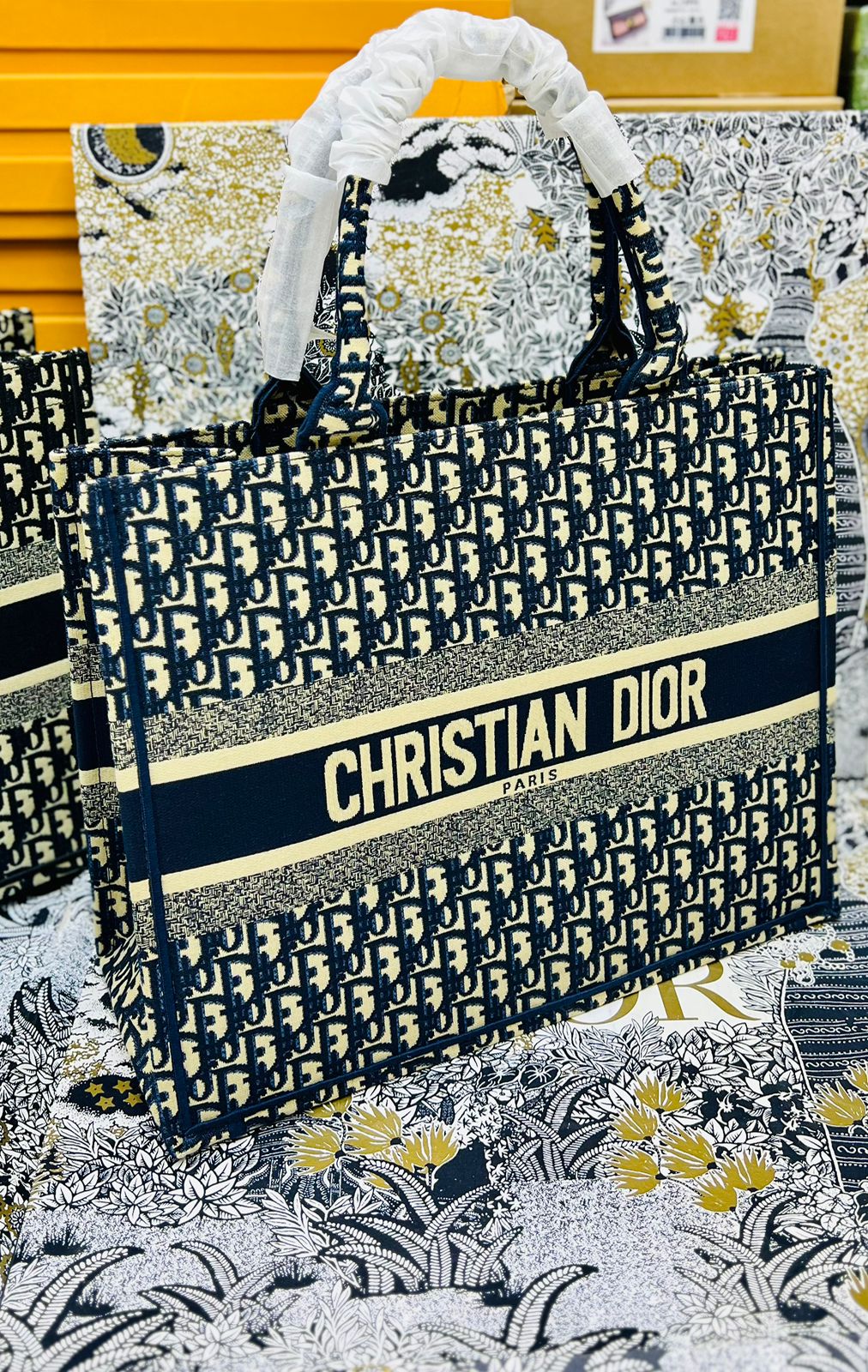 ZEVIRA'S C--D Tote (06)