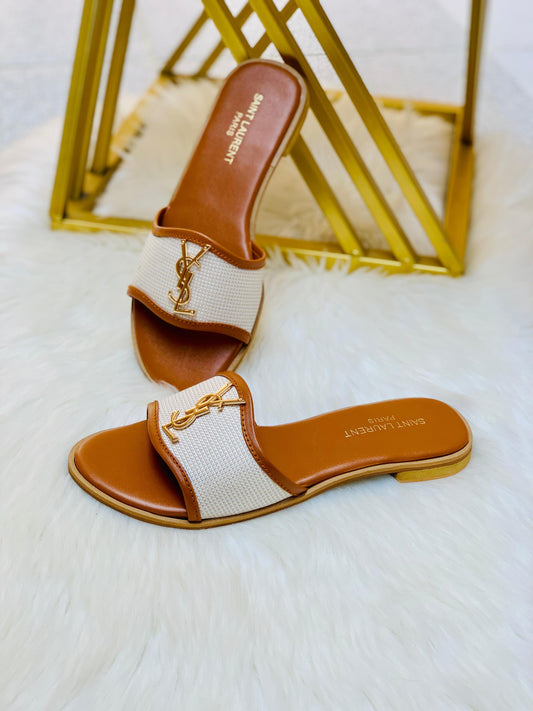 ZEVIRA'S Y-S-L Flat Slippers (Mustard)