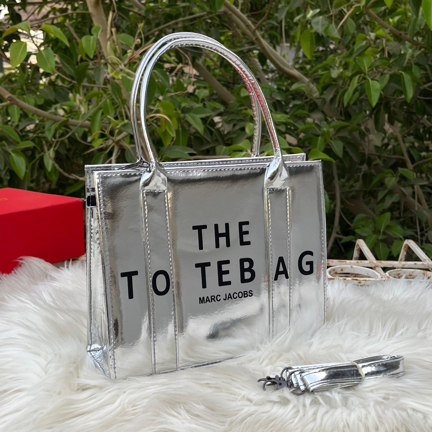 M--J Signature Style Shoulder Tote (5 Colors)