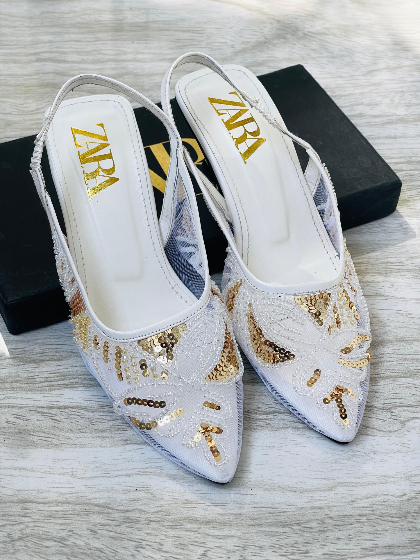ZEVIRA'S Elegant Embroidered Slingback Pumps (White)