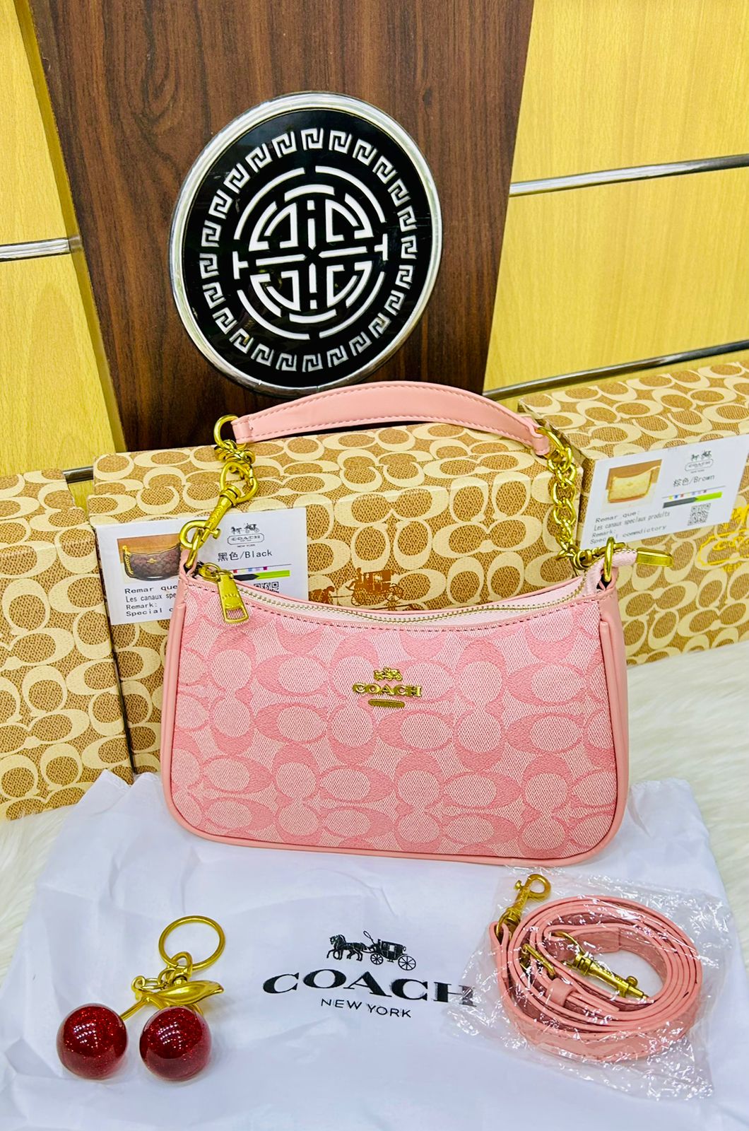 ZEVIRA'S C-O-A-C-H Terry (Pink)