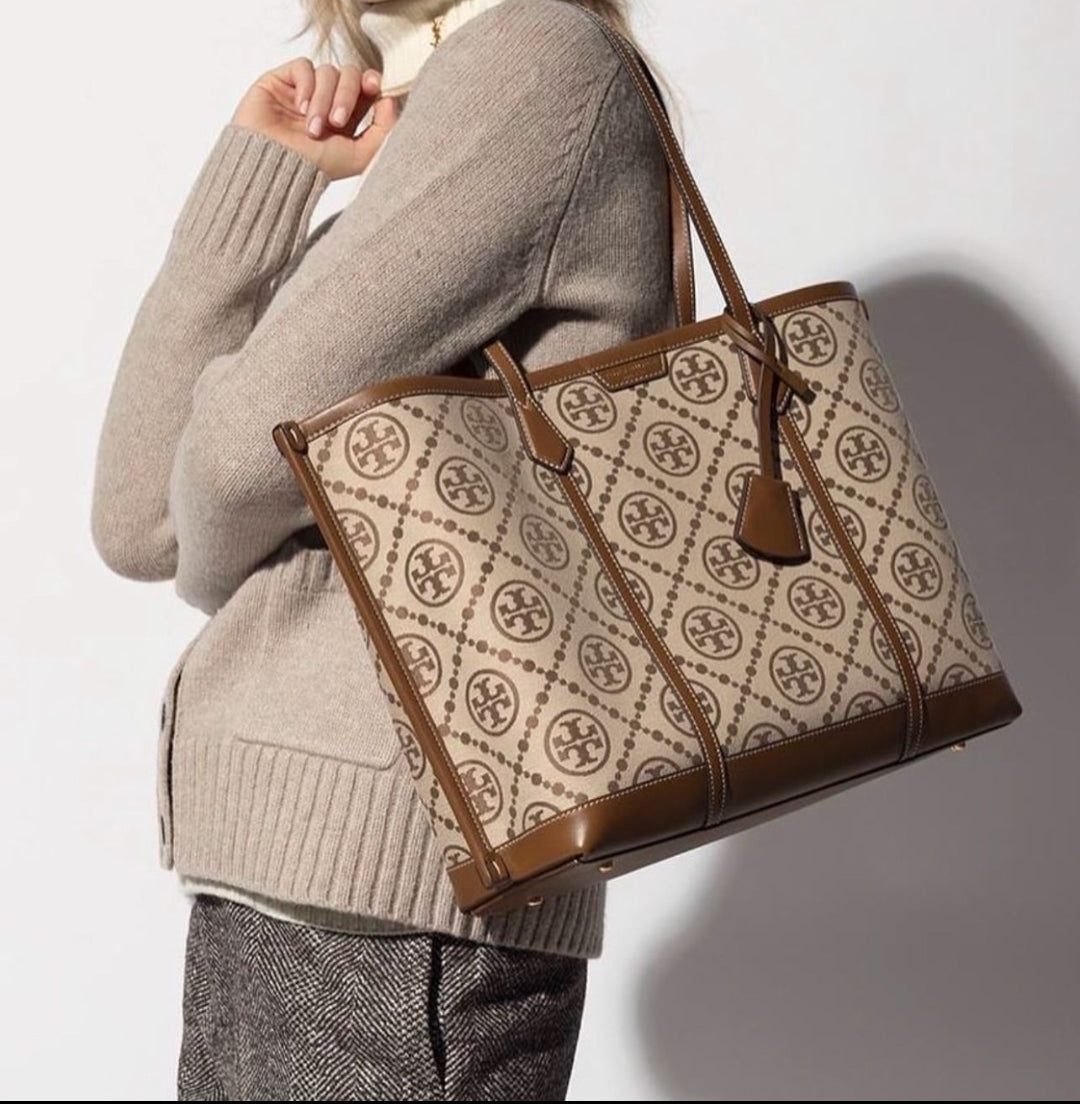 ZEVIRA'S T-B Perry T Monogram Tote 07