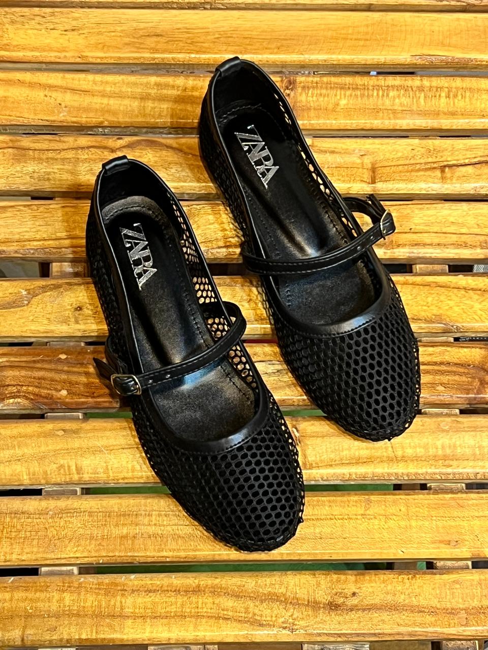 ZEVIRA'S Z-A-R-A Net Pumps (Black)